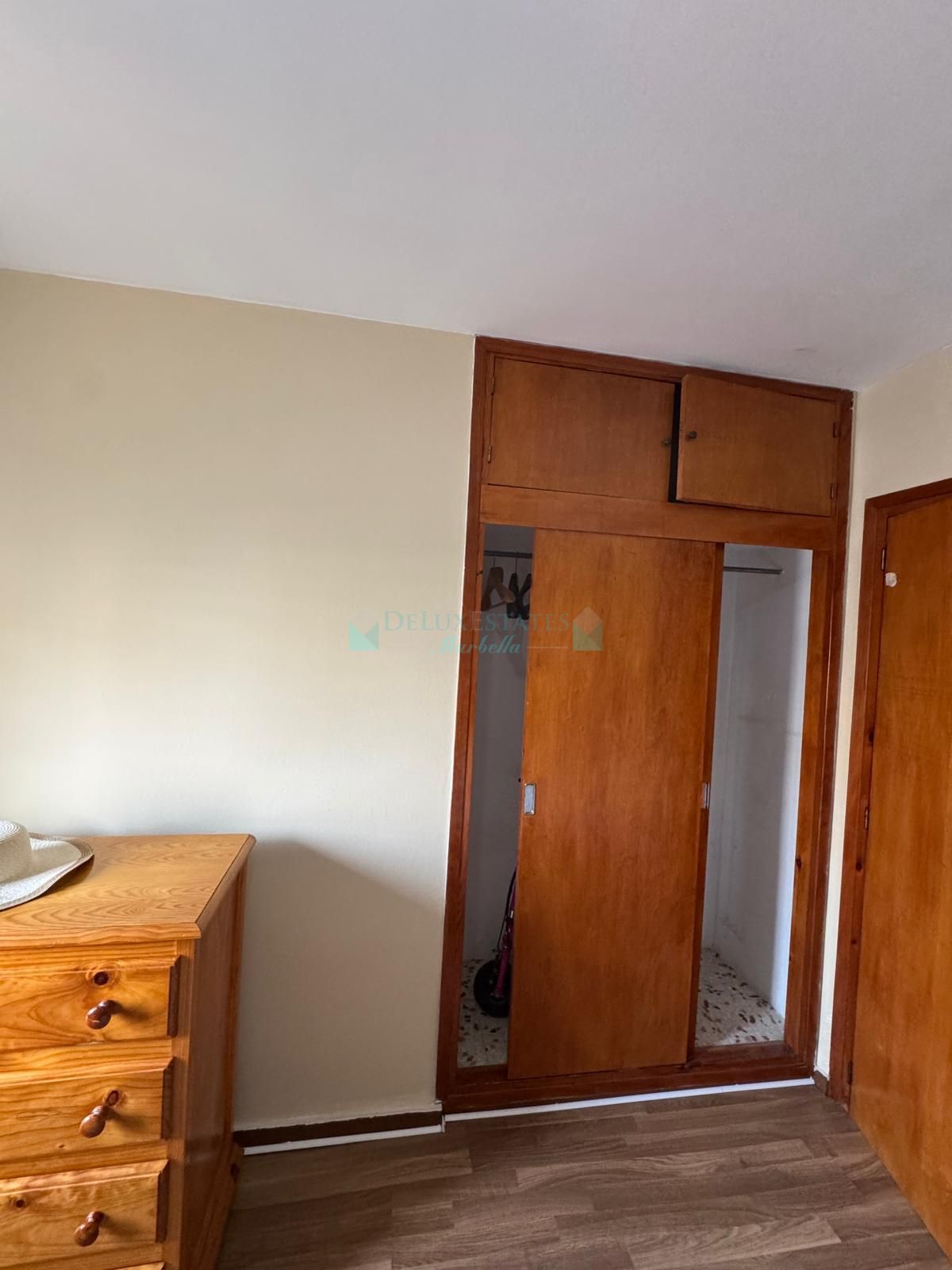 Apartment for sale in Sabinillas, Manilva