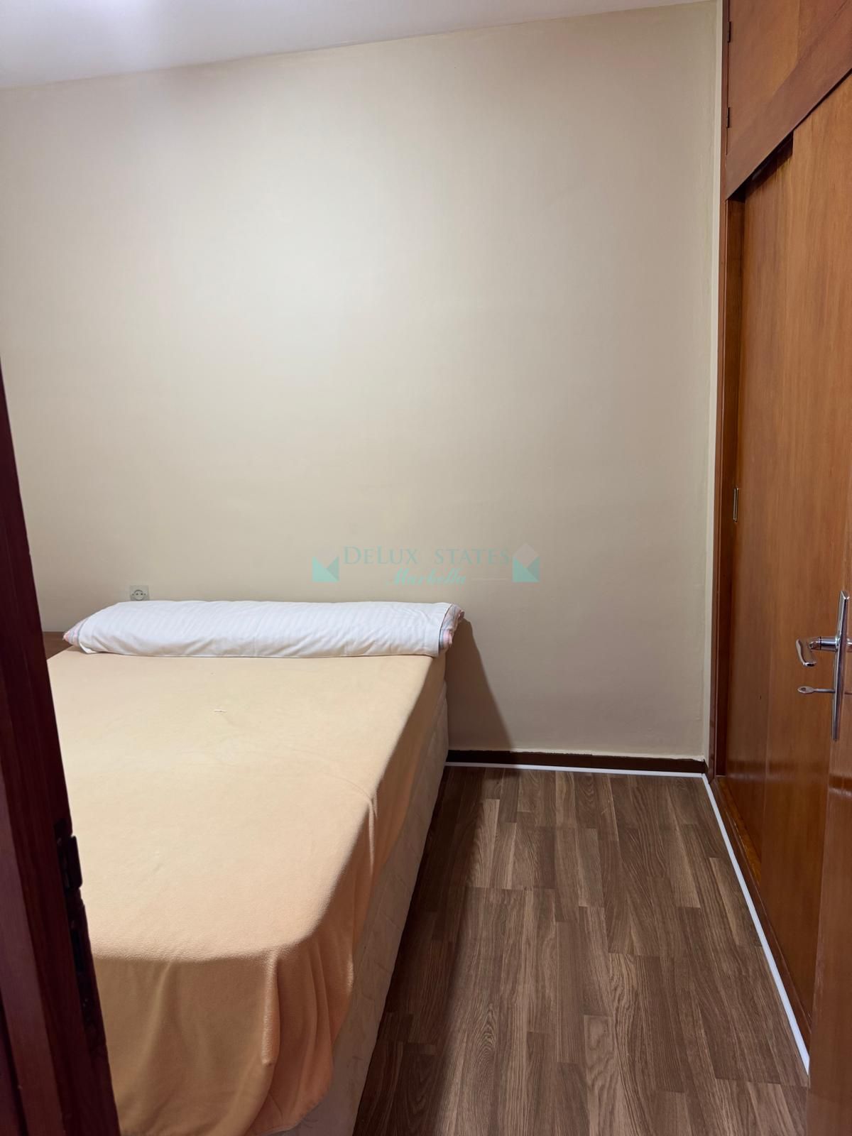 Apartment for sale in Sabinillas, Manilva