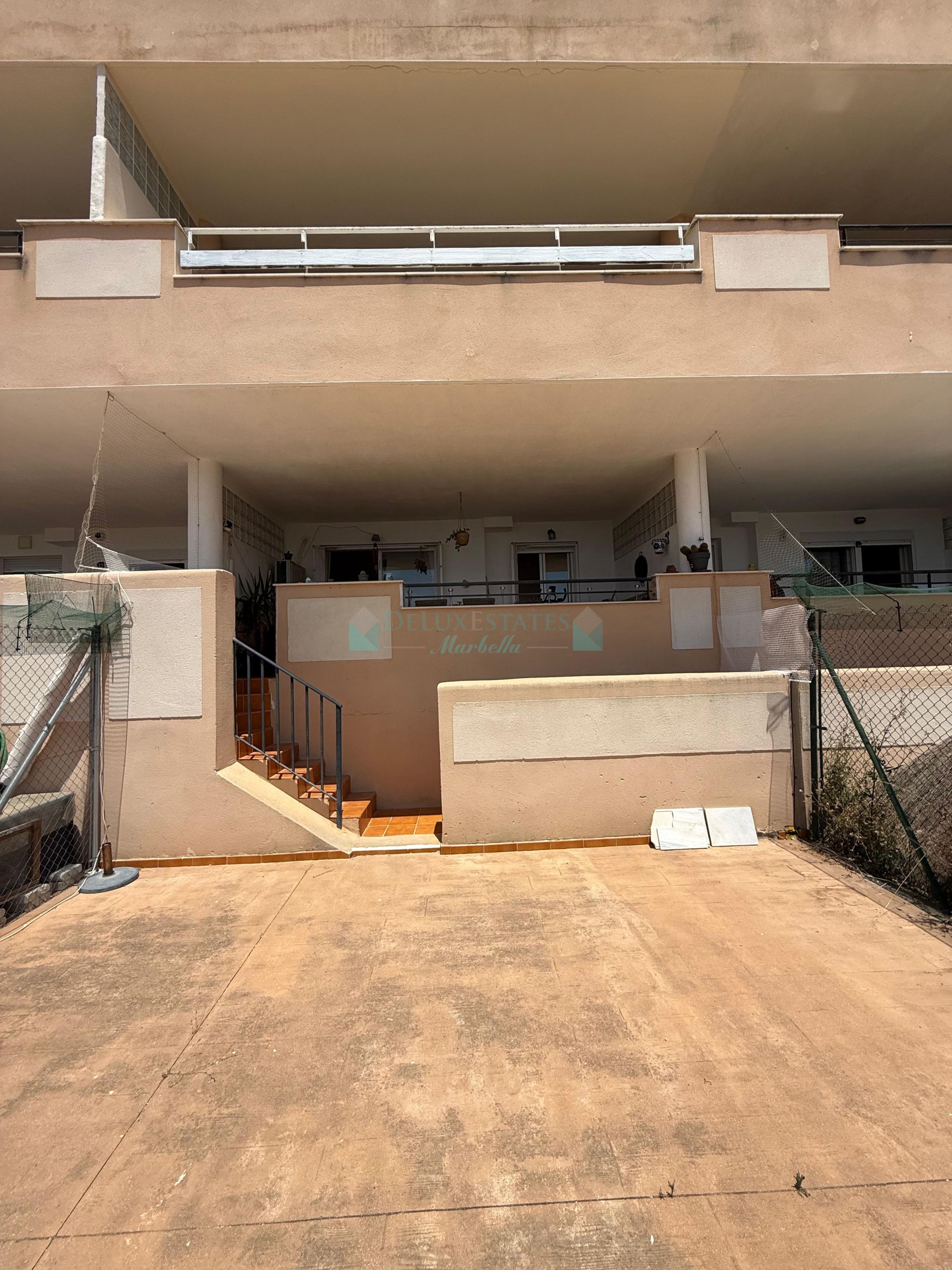 Apartamento Planta Baja en venta en Hacienda de Casares, Casares