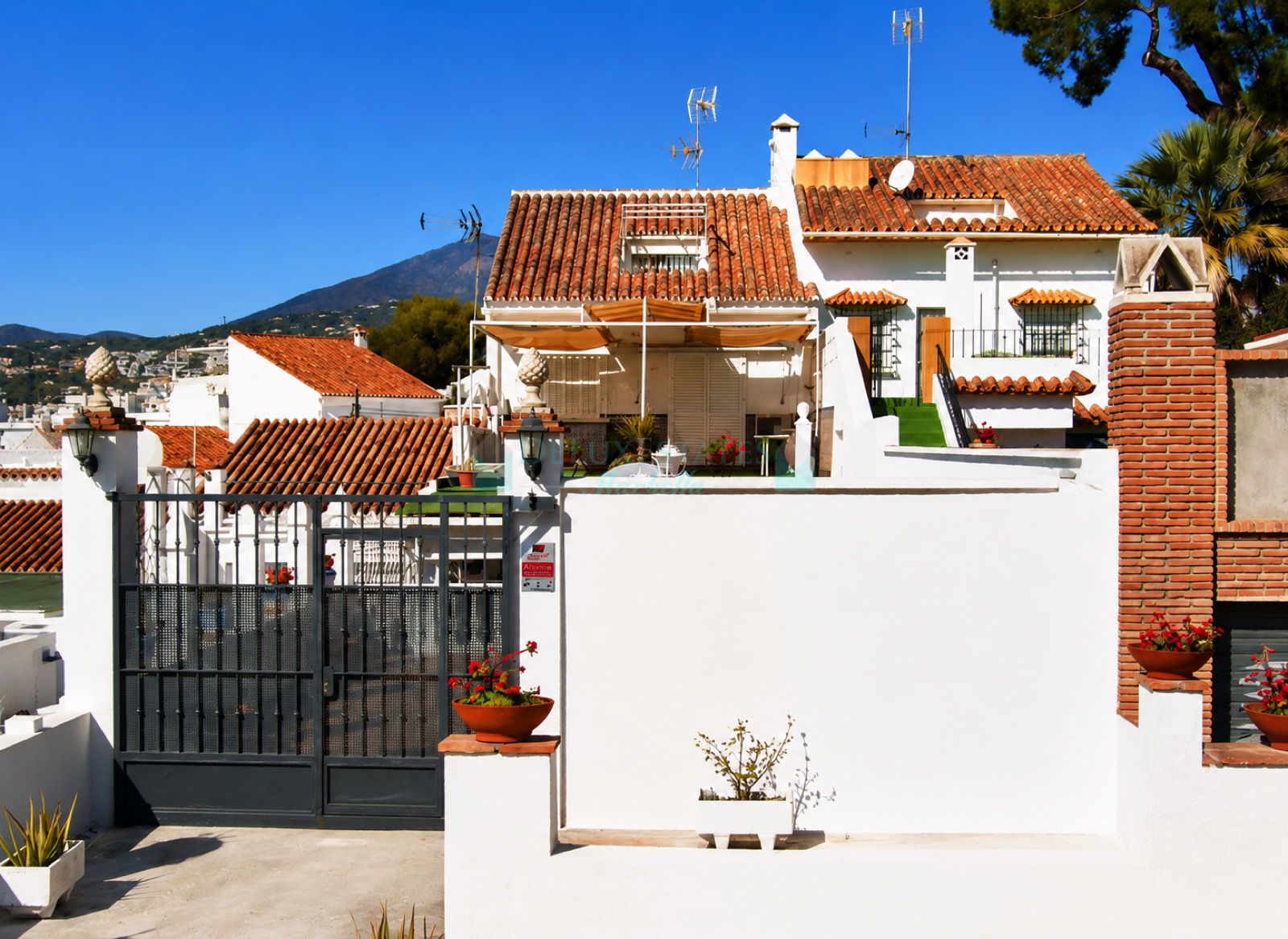 Adosado en venta en La Campana, Nueva Andalucia