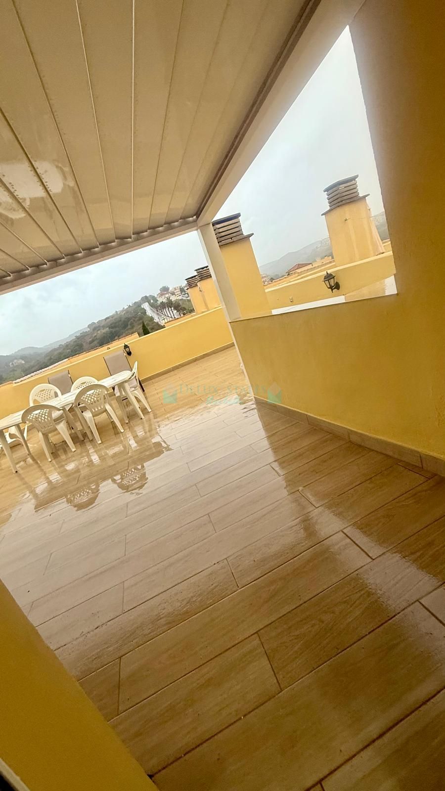 Penthouse for sale in Alcorrín, Manilva