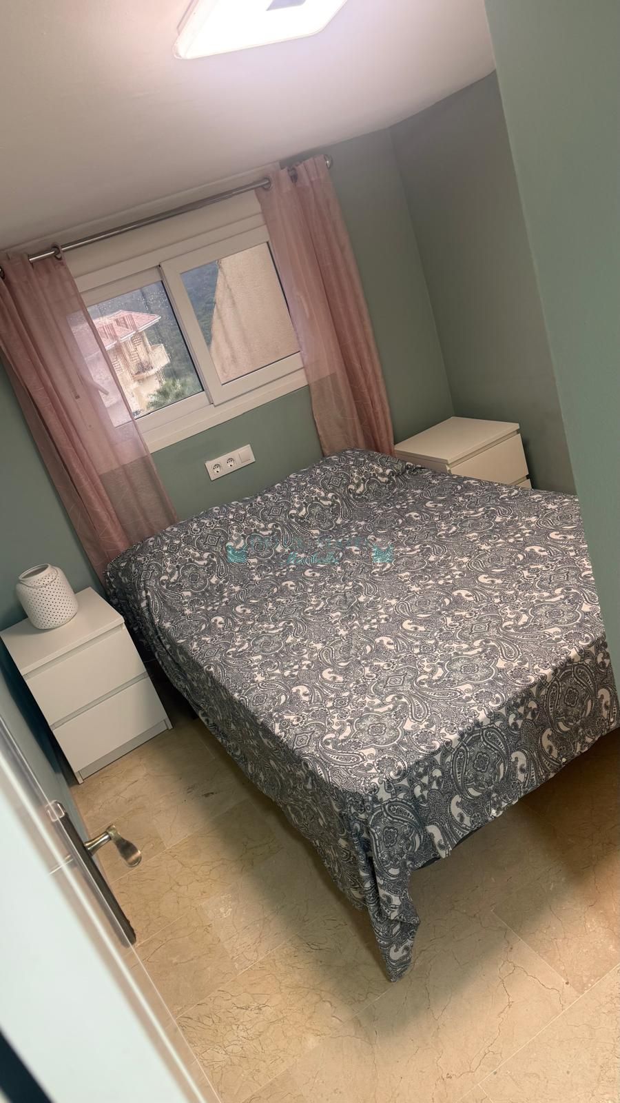 Penthouse for sale in Alcorrín, Manilva