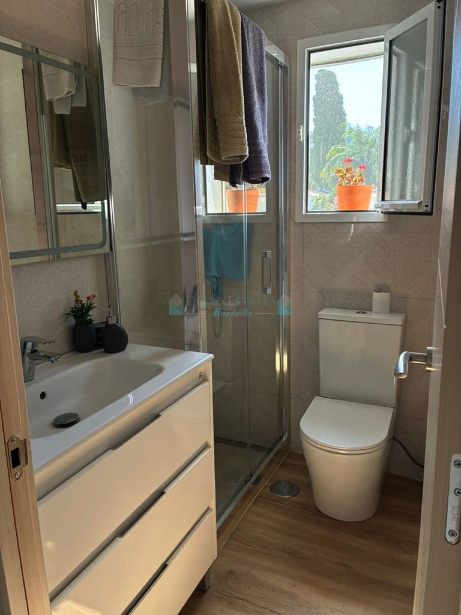 Apartment for sale in La Campana, Nueva Andalucia