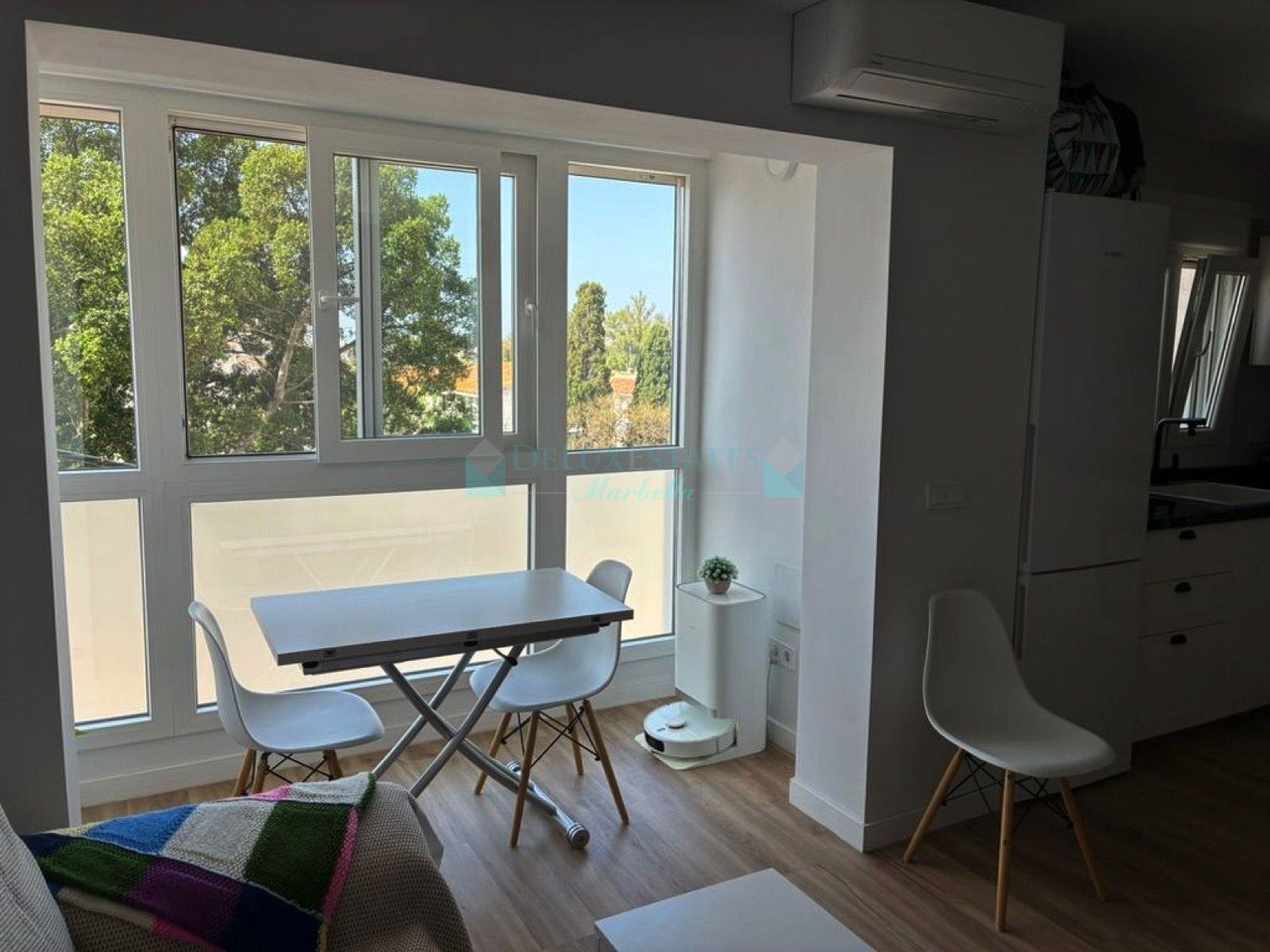 Apartment for sale in La Campana, Nueva Andalucia