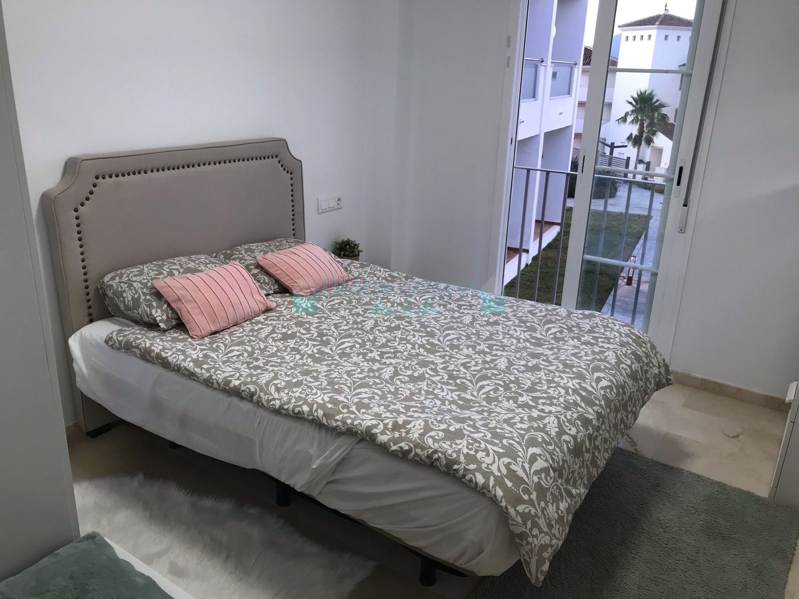 Apartment for sale in Alcorrín, Manilva