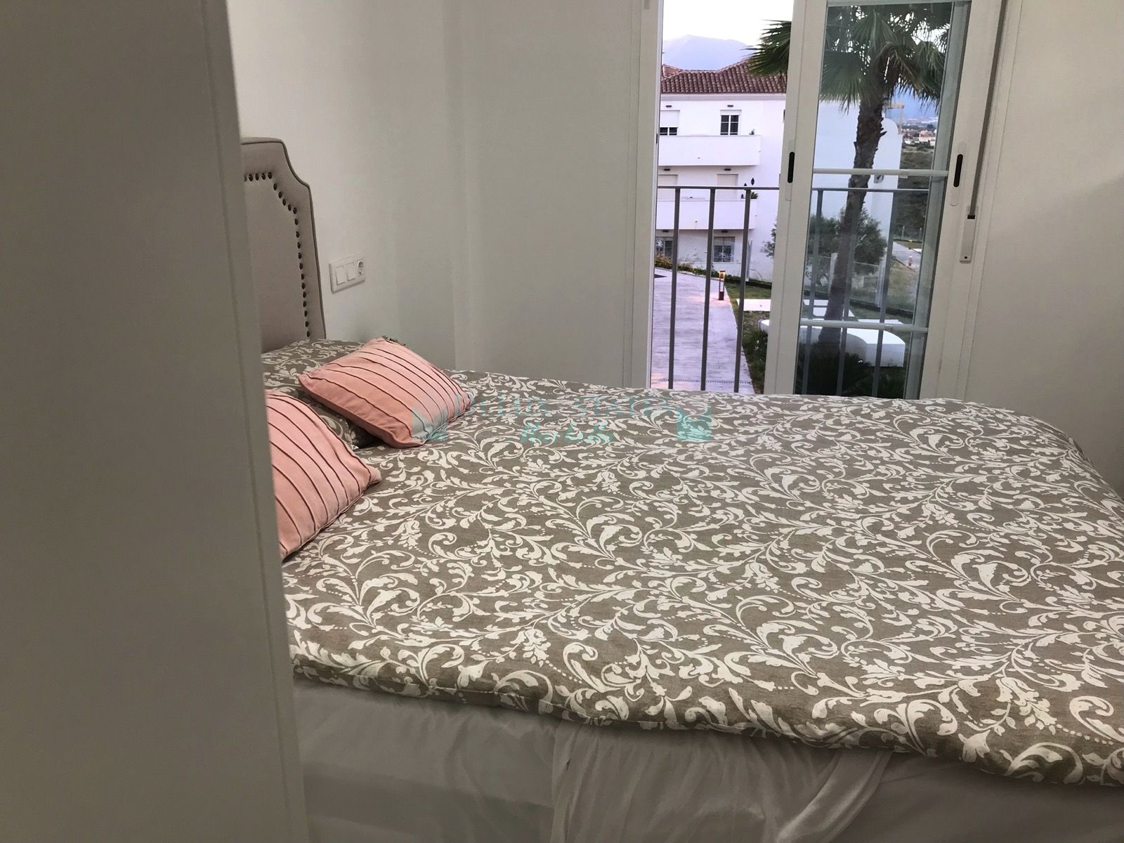 Apartment for sale in Alcorrín, Manilva