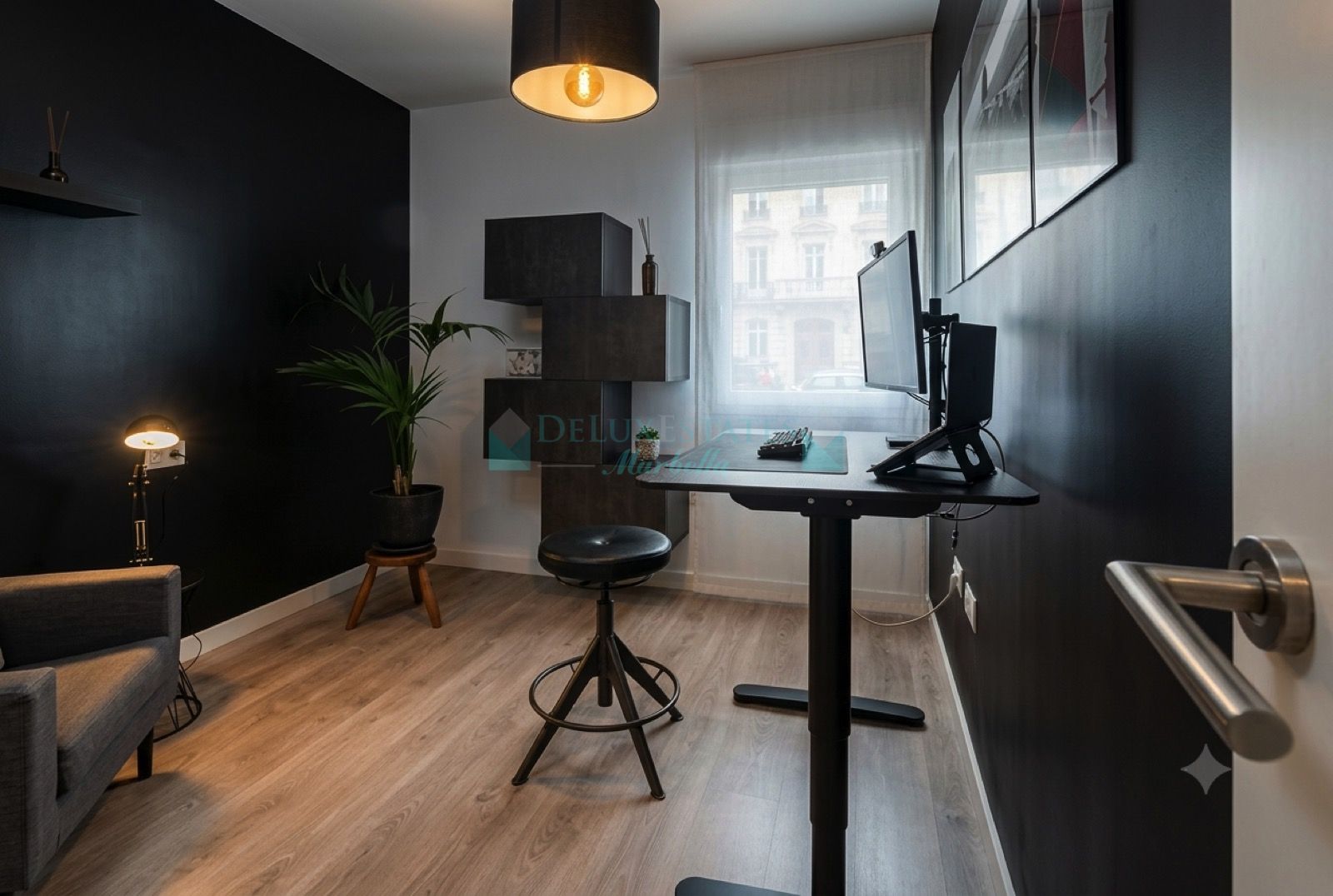 Apartment for sale in La Campana, Nueva Andalucia