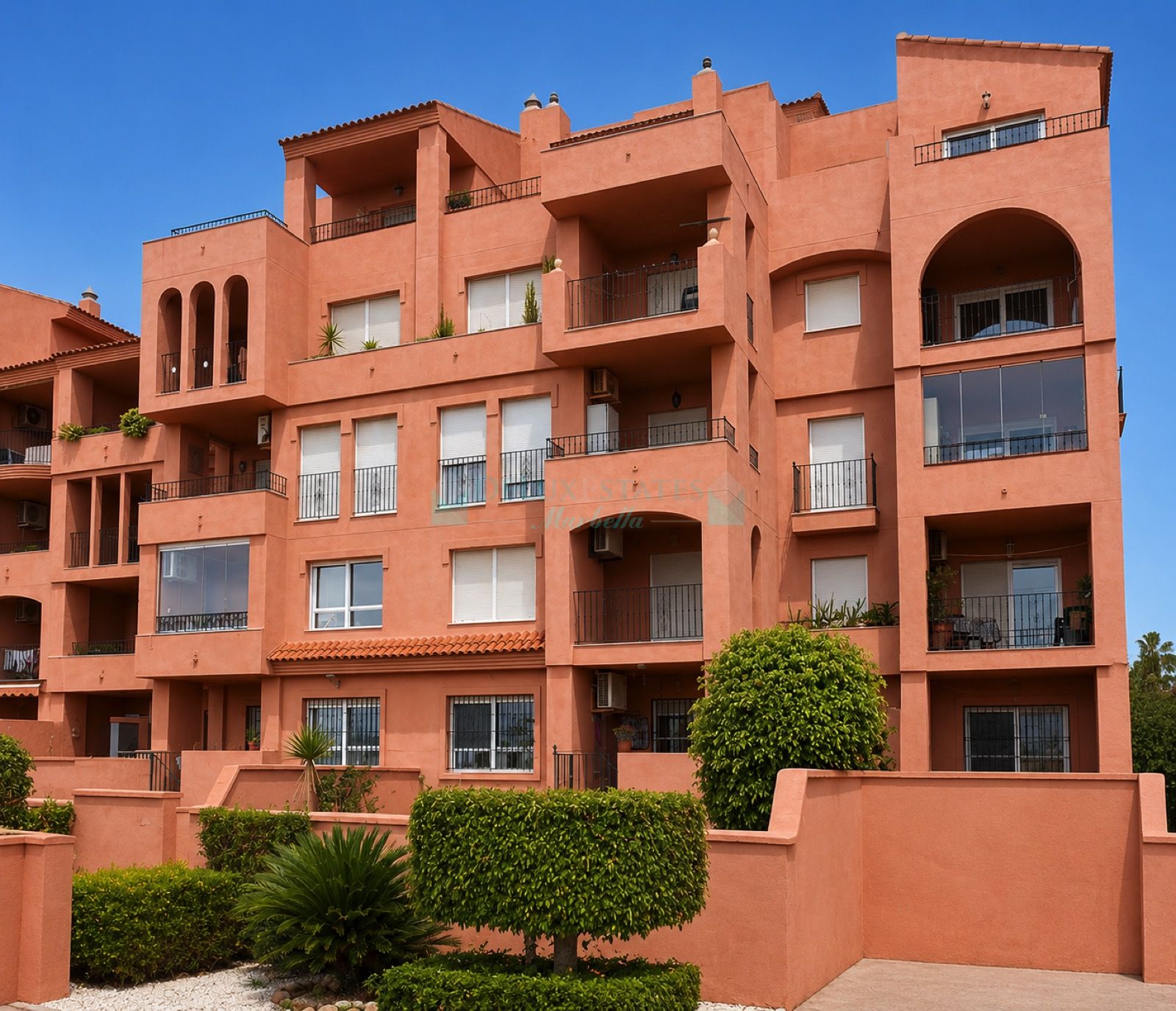 Penthouse for sale in Castillo de la Duquesa, Manilva