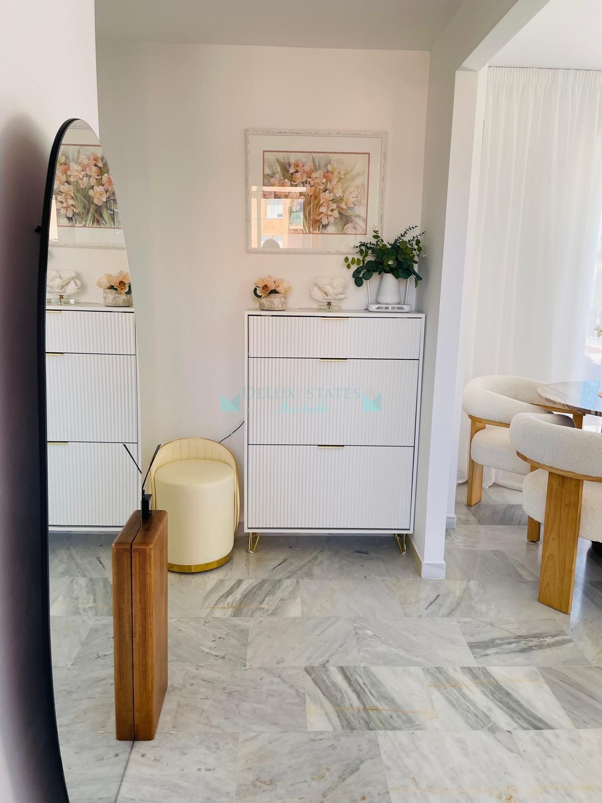 Penthouse for sale in Castillo de la Duquesa, Manilva