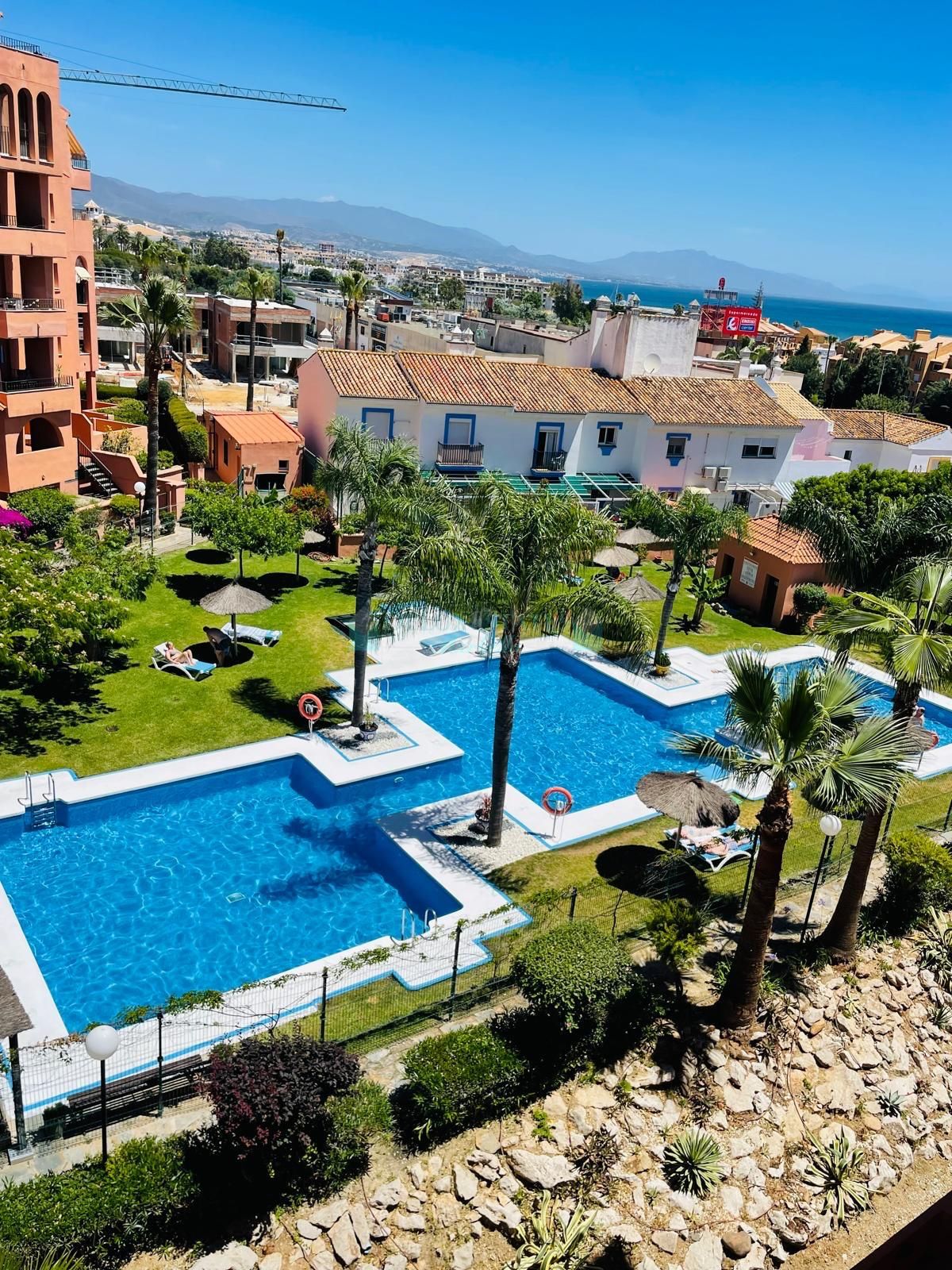 Penthouse for sale in Castillo de la Duquesa, Manilva