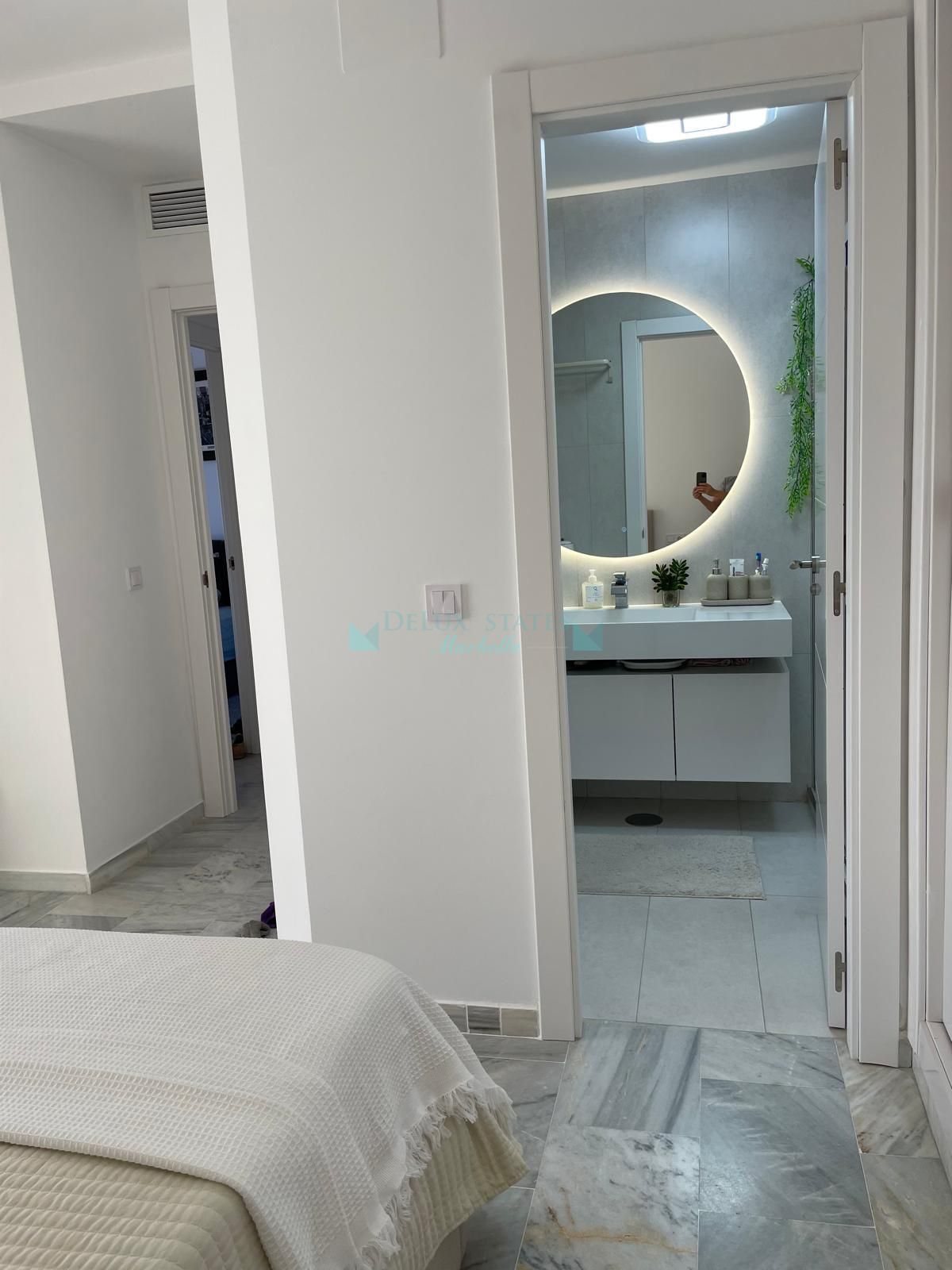 Penthouse for sale in Castillo de la Duquesa, Manilva