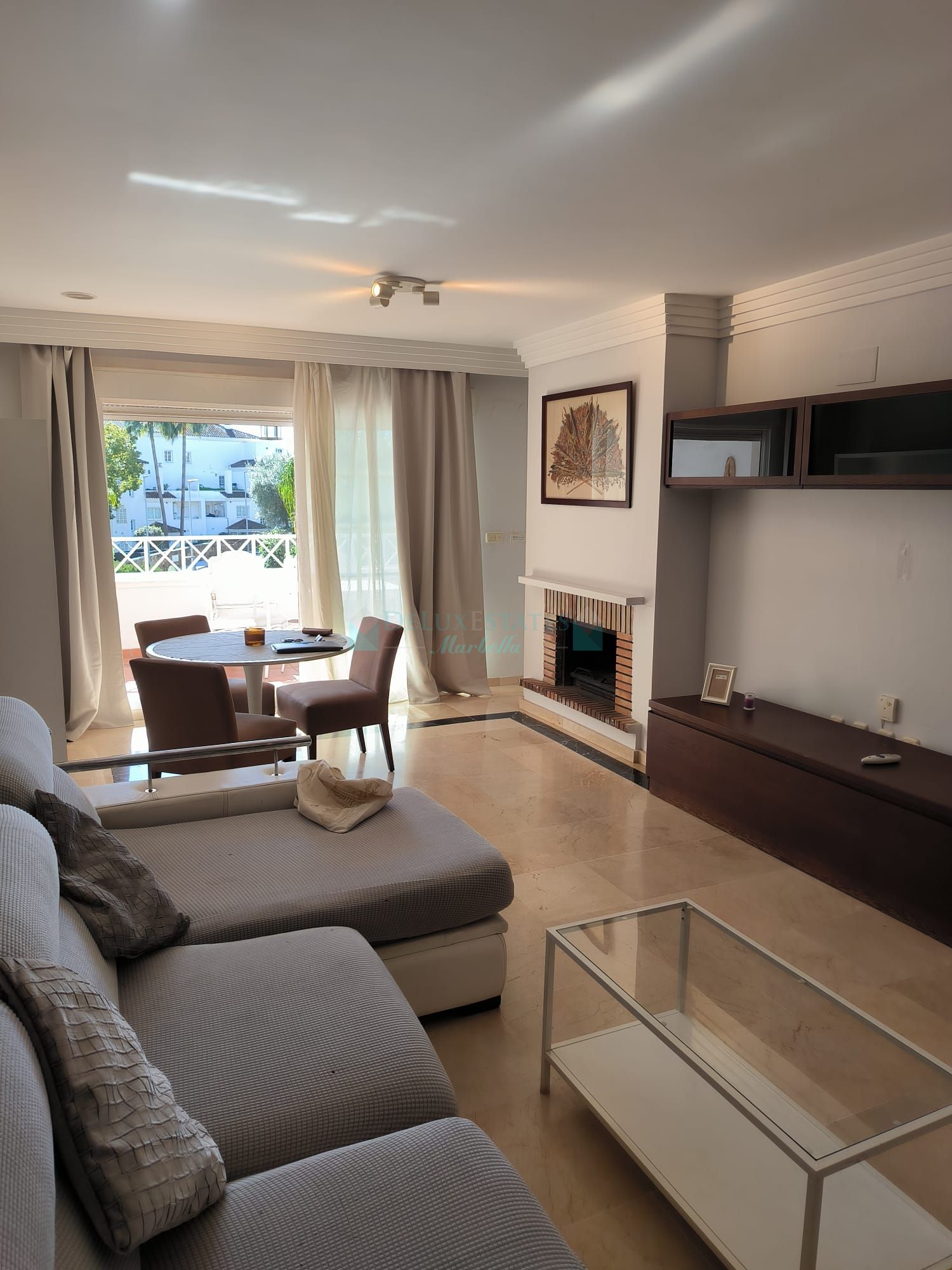 Apartment for sale in Las Lomas de Rio Real, Marbella East
