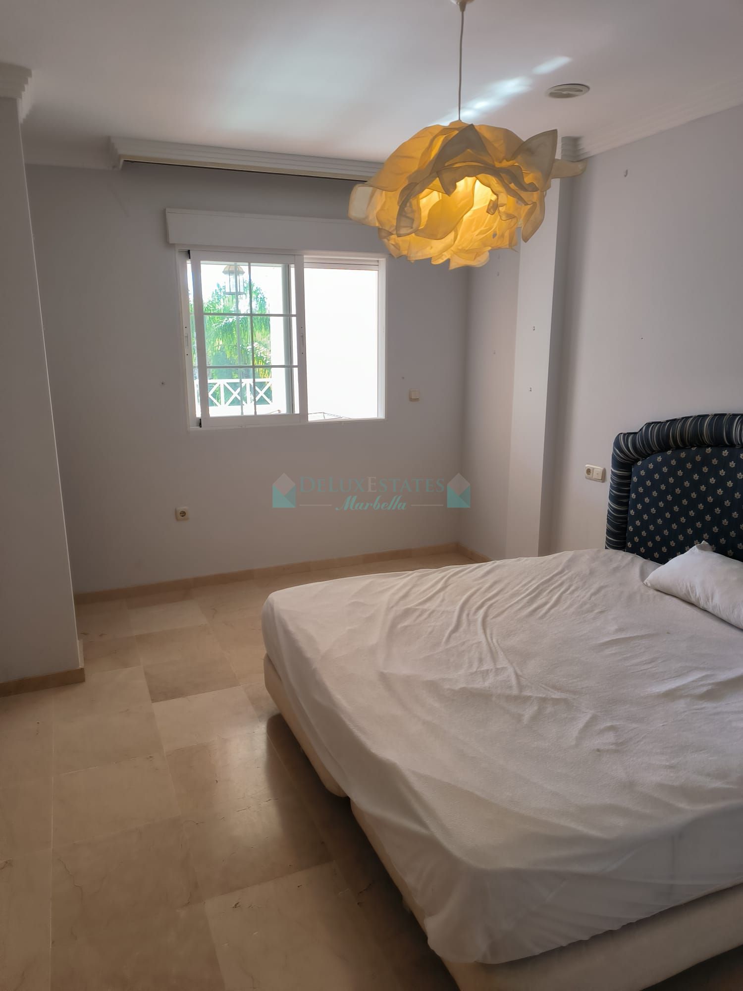Apartment for sale in Las Lomas de Rio Real, Marbella East