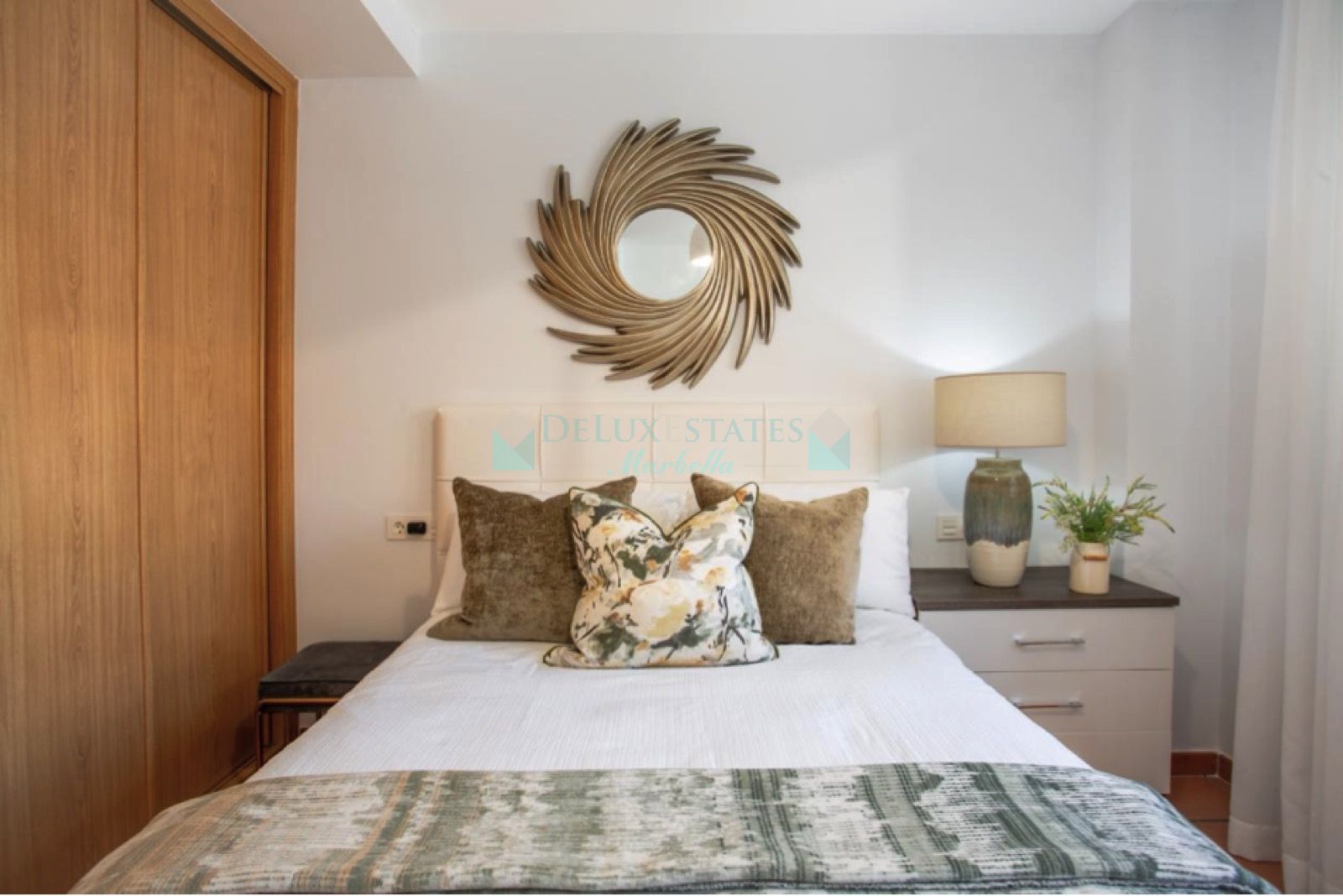 Villa en venta en Sabinillas, Manilva