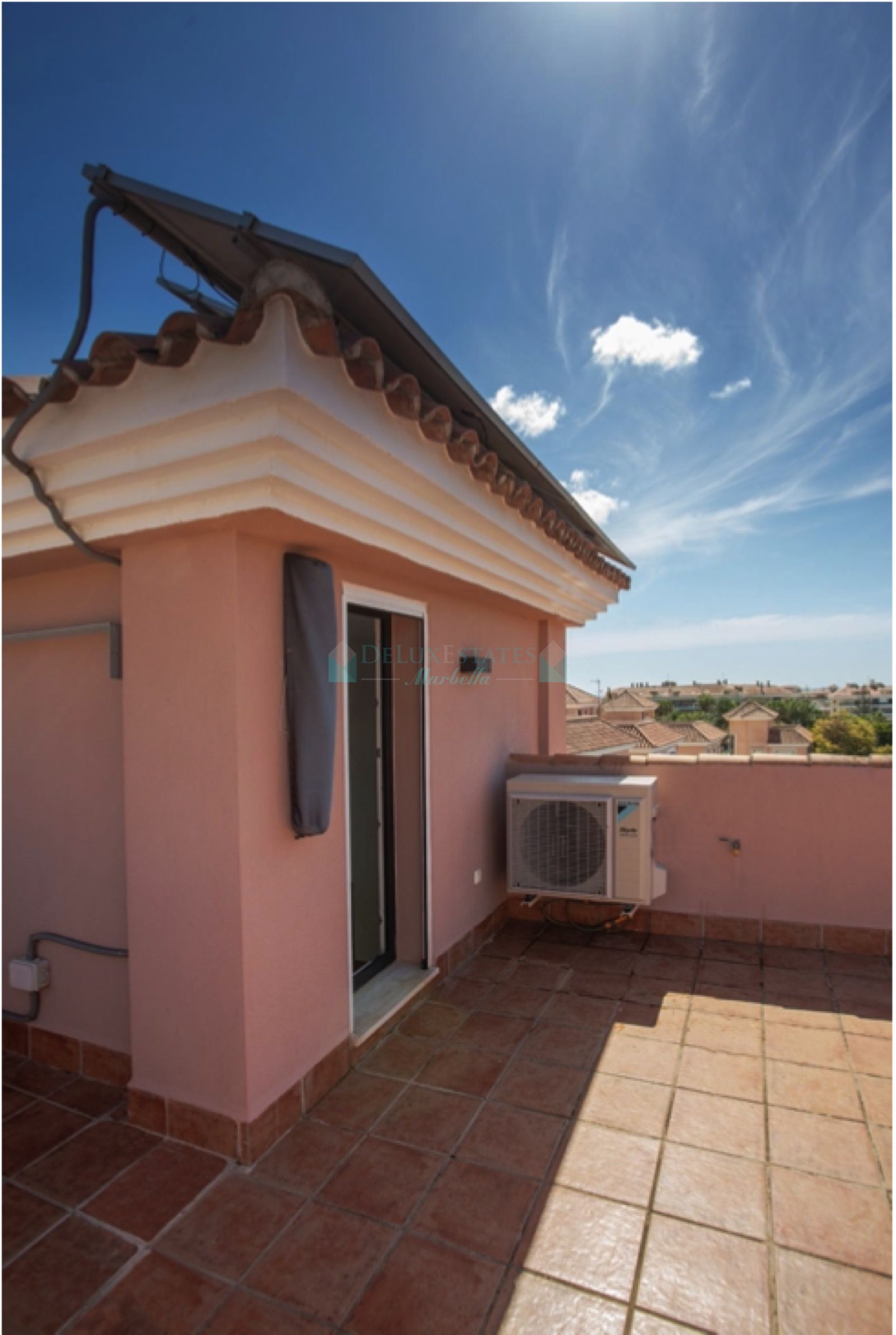 Villa en venta en Sabinillas, Manilva