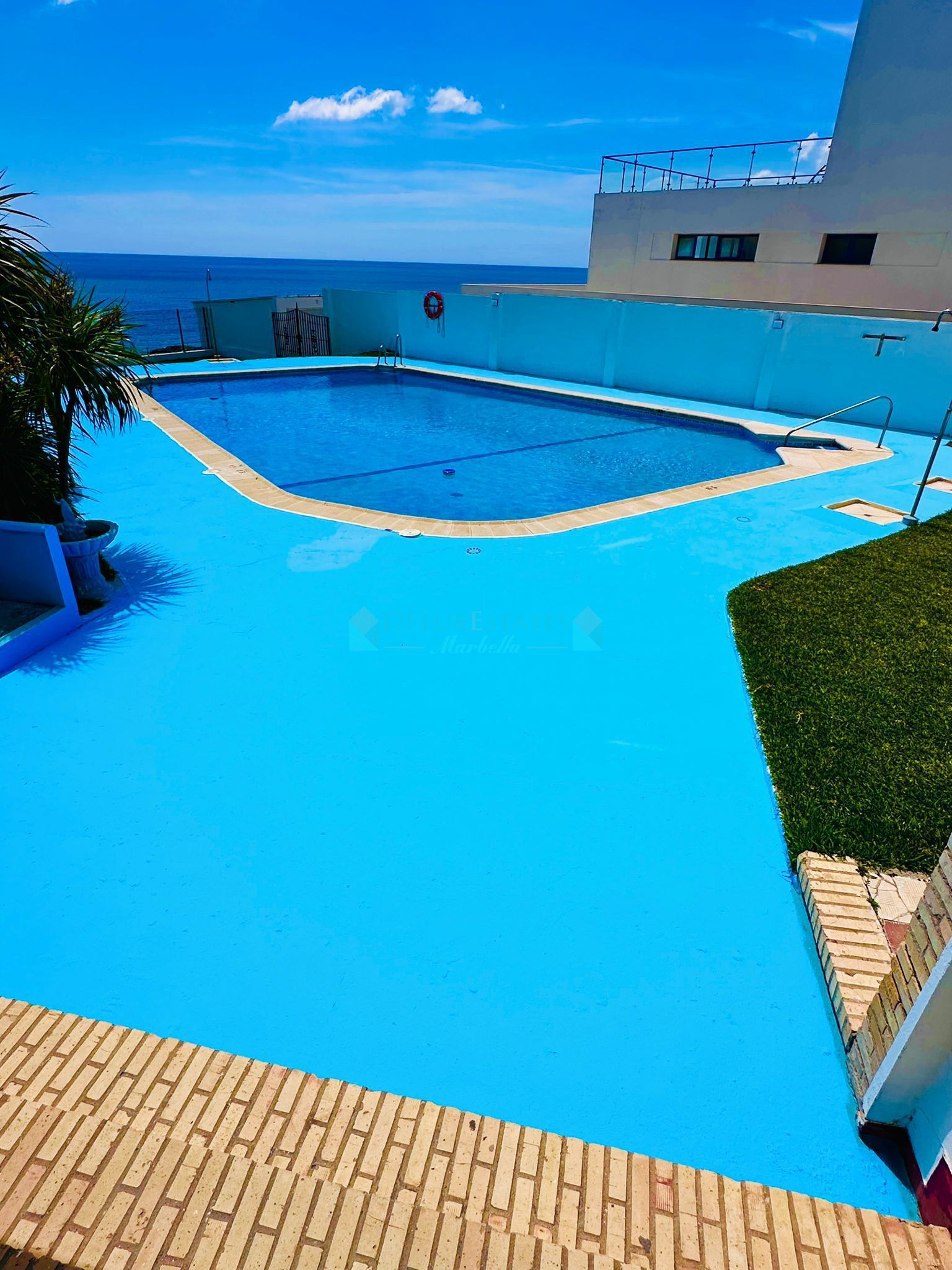 Ground Floor Apartment for sale in Torreguadiaro, Sotogrande