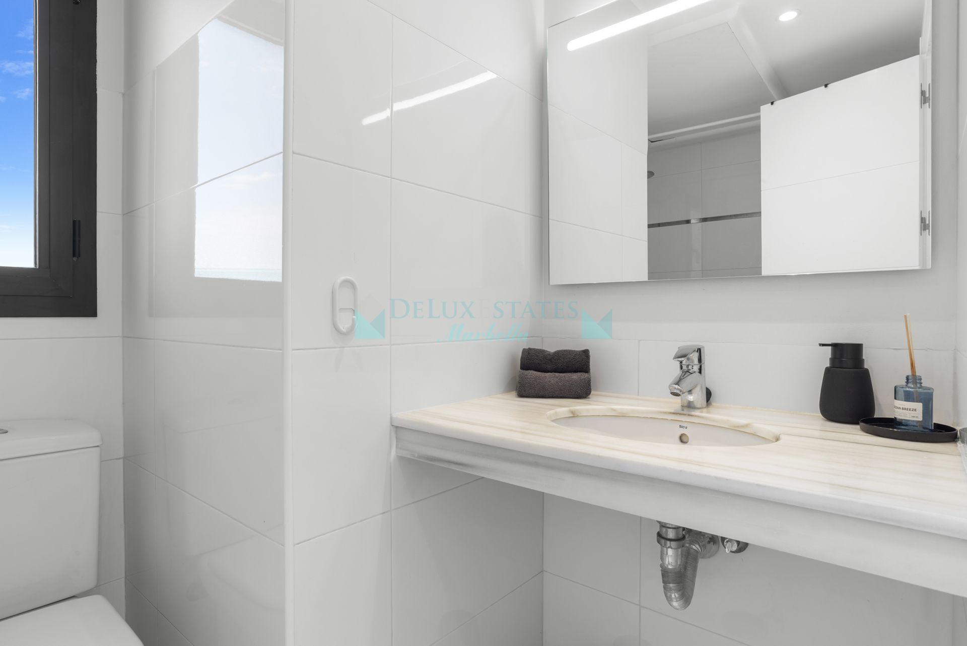 Duplex Penthouse for sale in Doña Julia, Casares