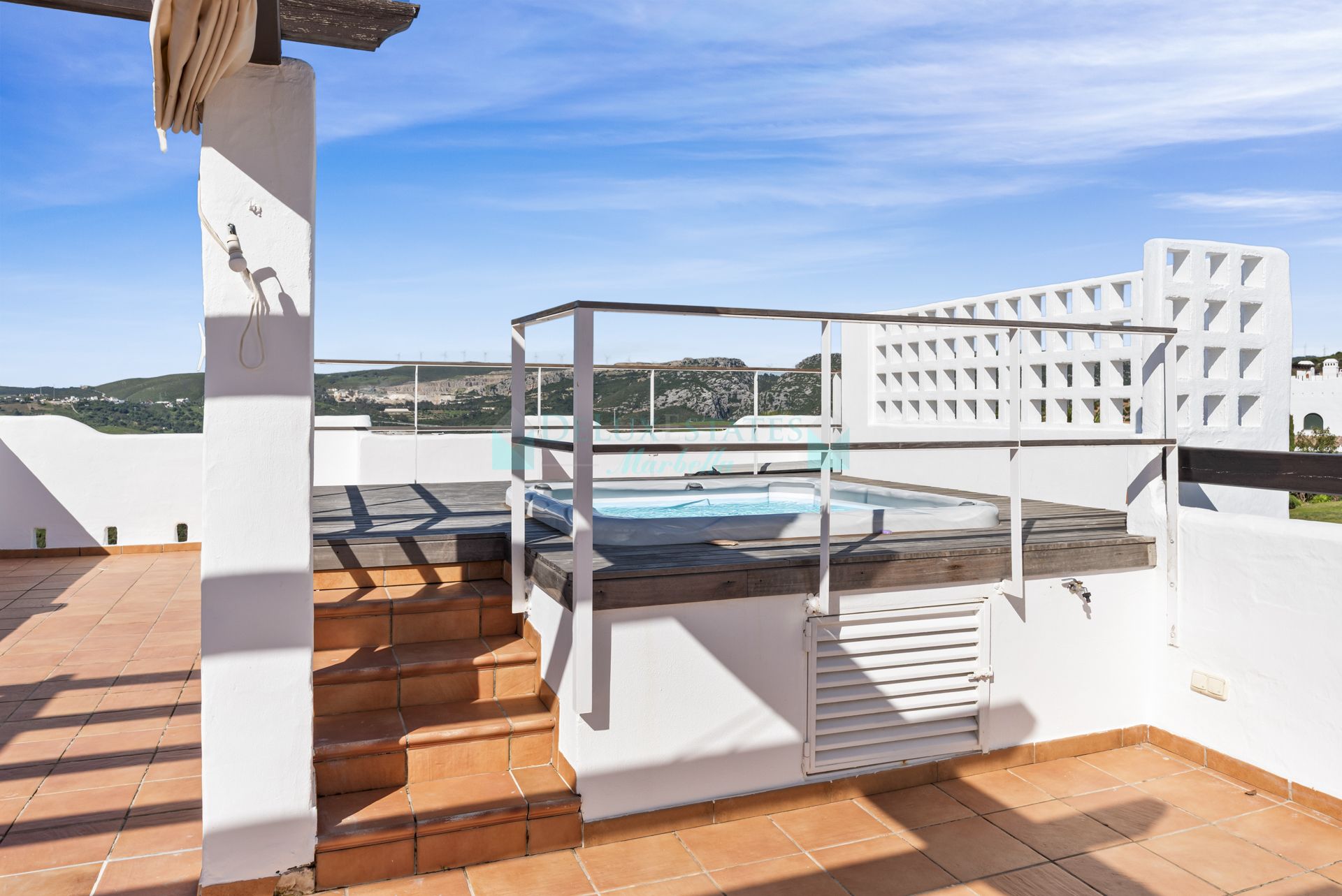 Duplex Penthouse for sale in Doña Julia, Casares