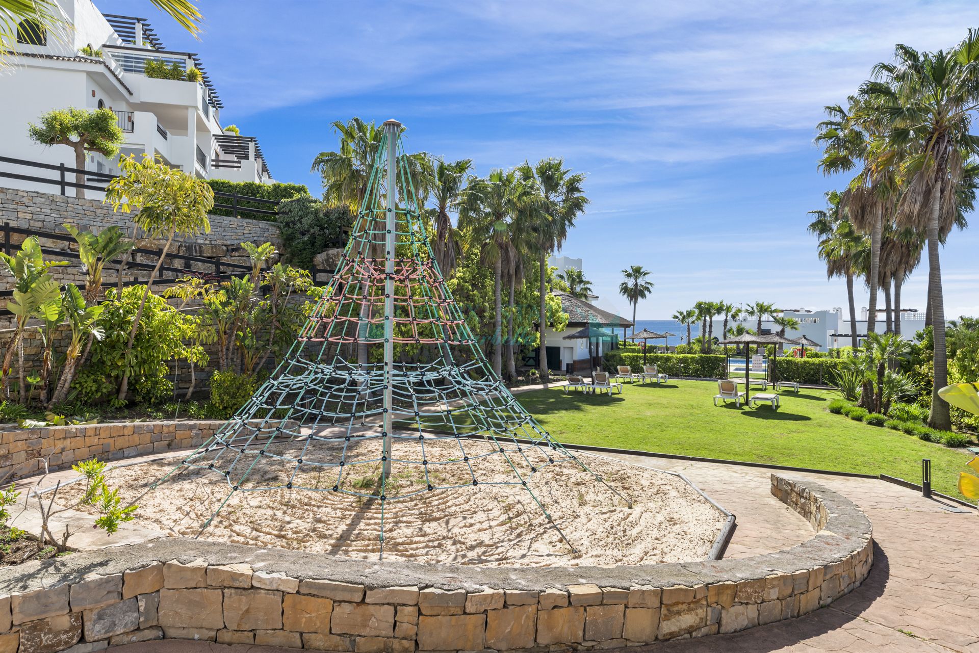 Duplex Penthouse for sale in Doña Julia, Casares