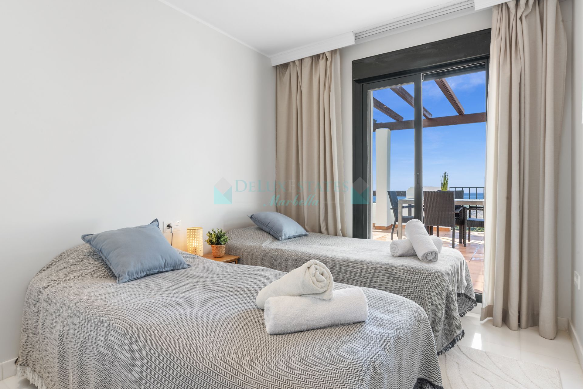 Duplex Penthouse for sale in Doña Julia, Casares