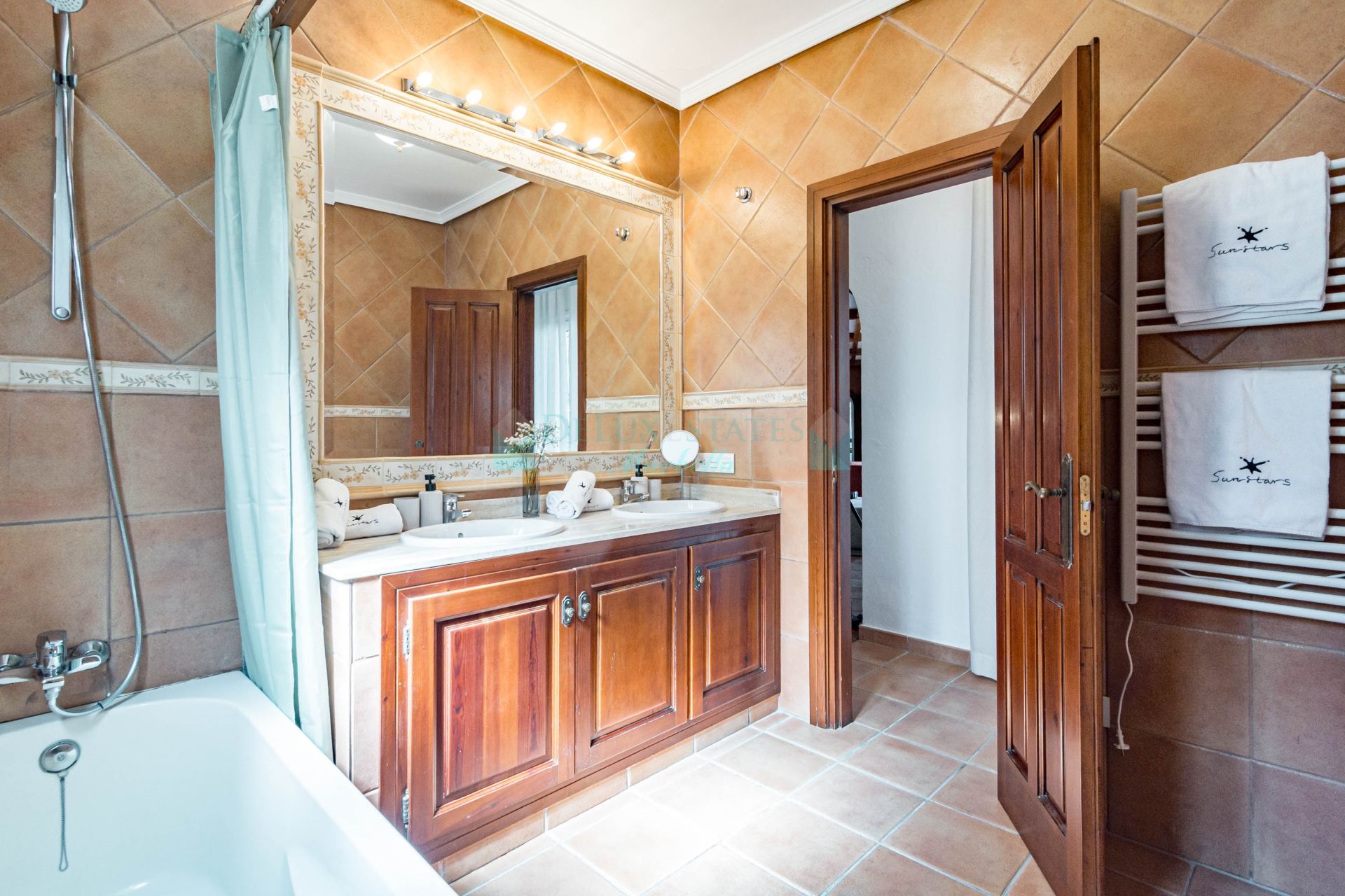 Villa for rent in Monte Biarritz, Estepona