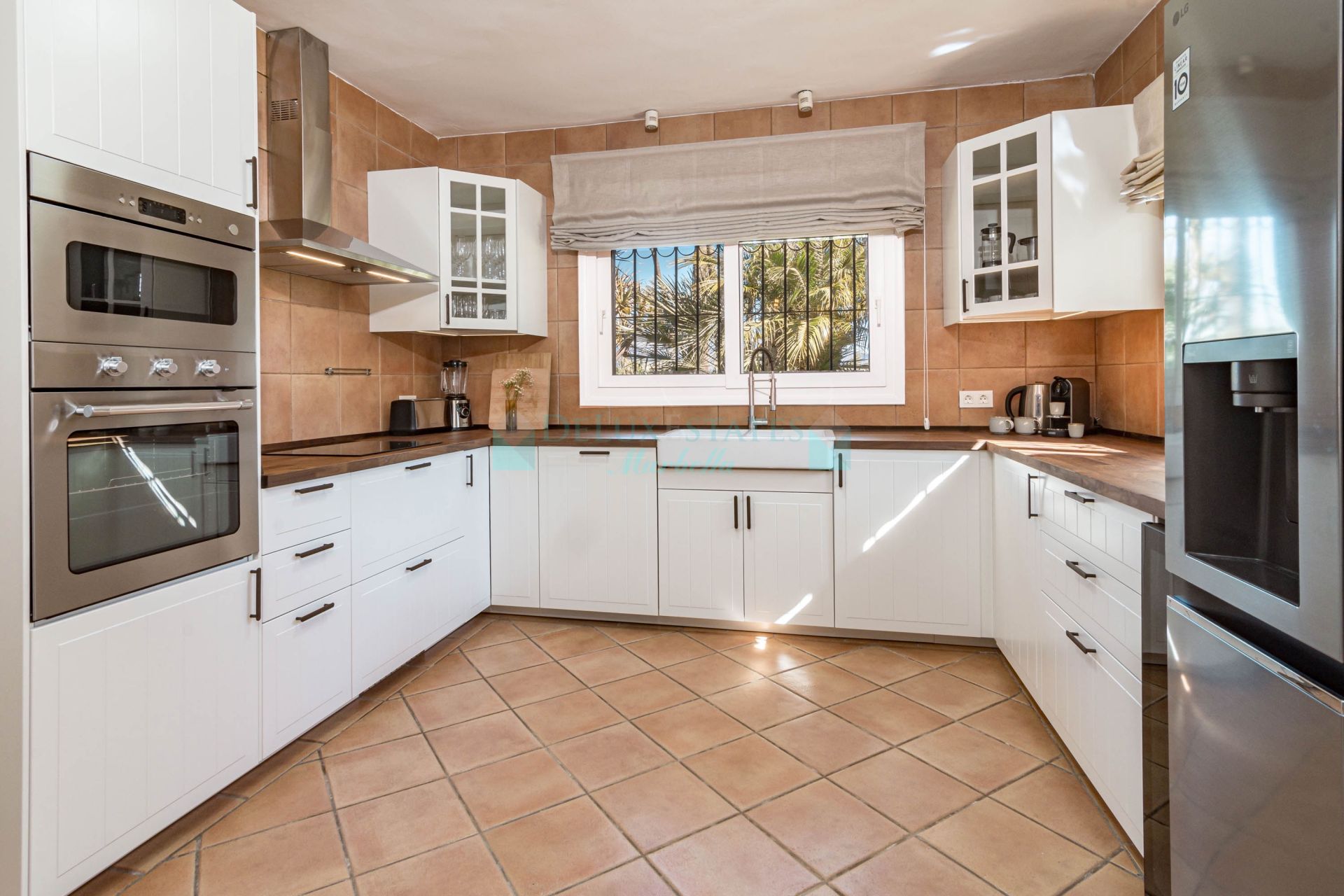 Villa for rent in Monte Biarritz, Estepona
