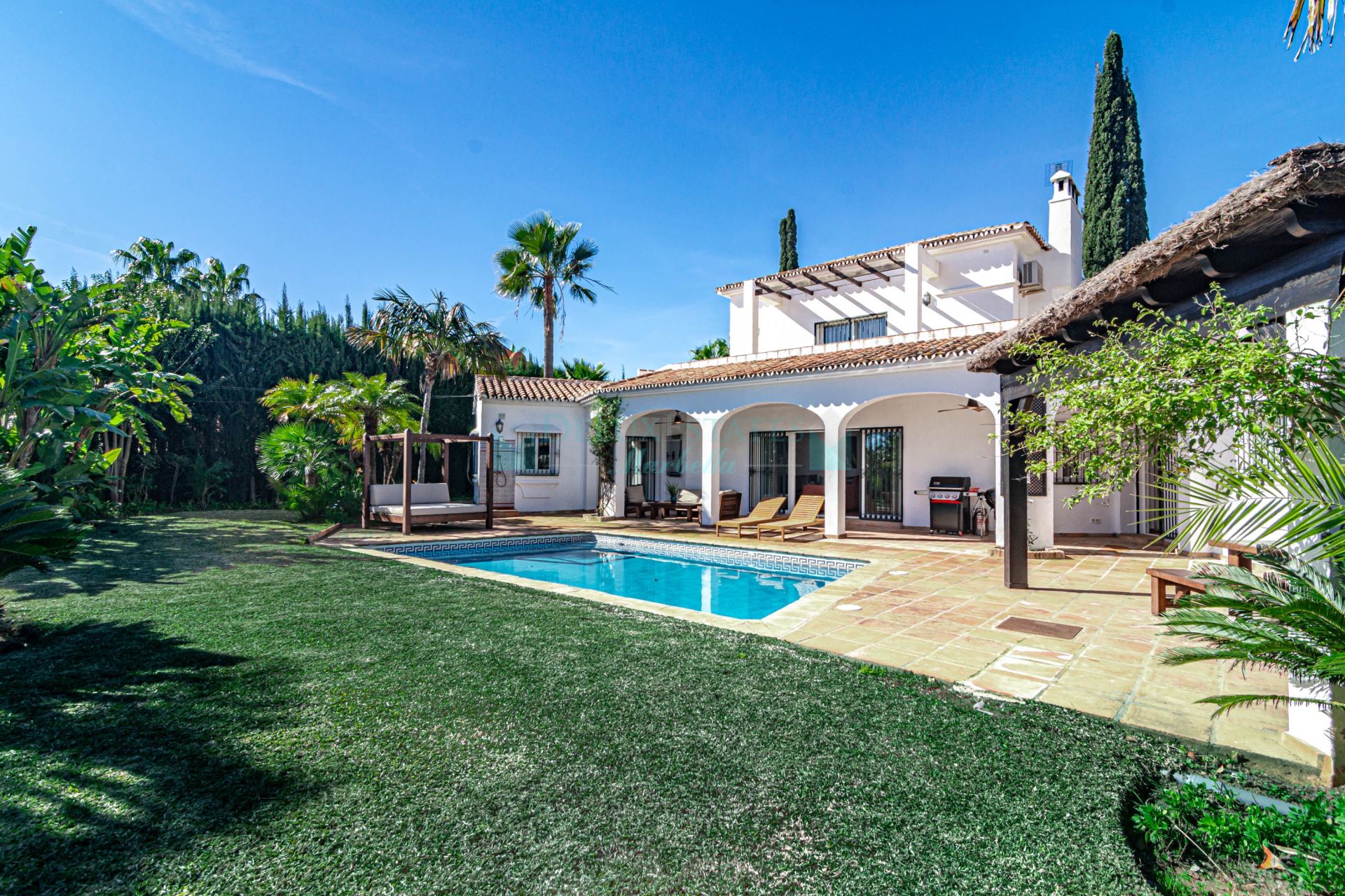 Villa for rent in Monte Biarritz, Estepona