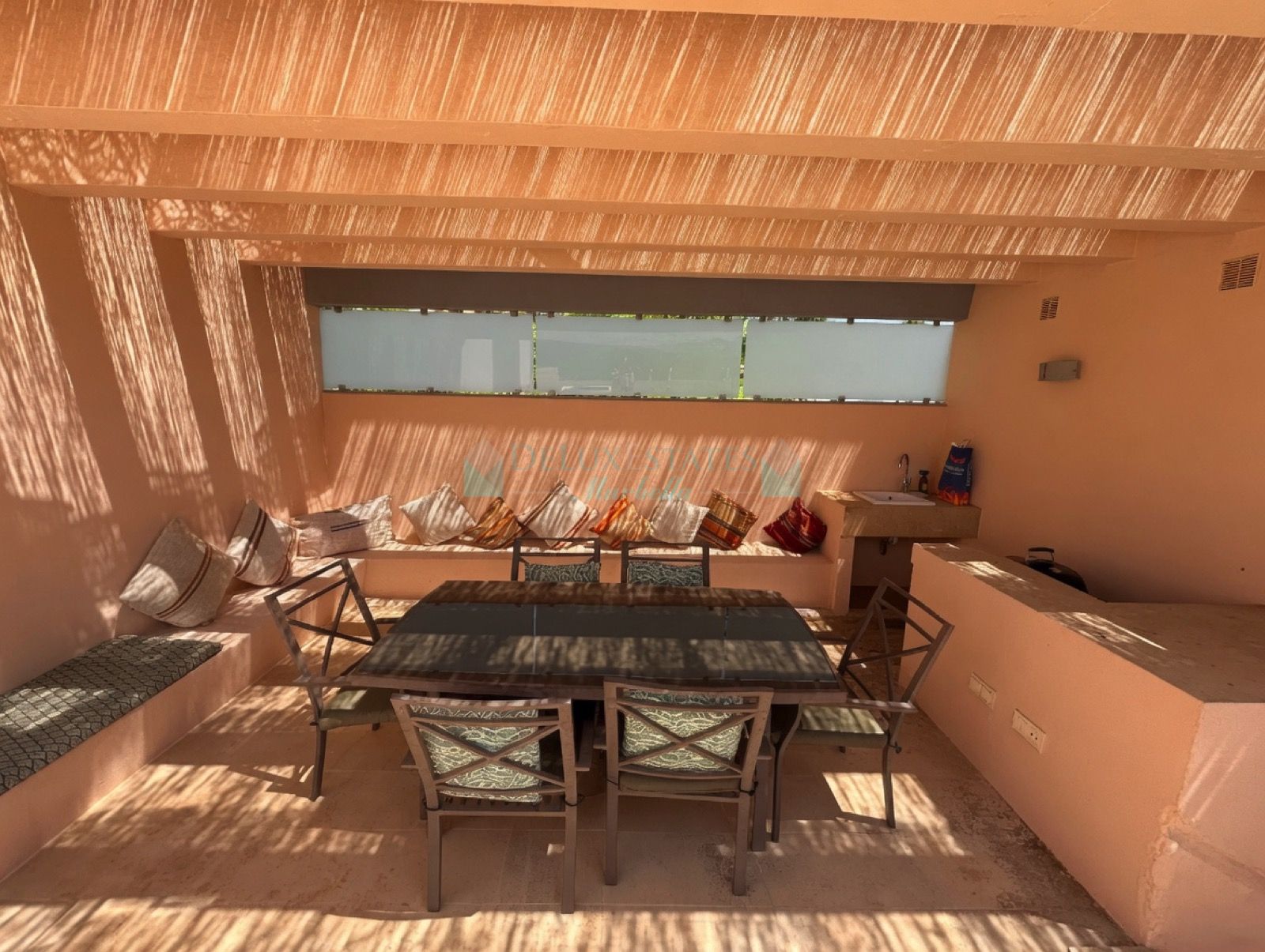 Semi Detached House for sale in San Enrique de Guadiaro