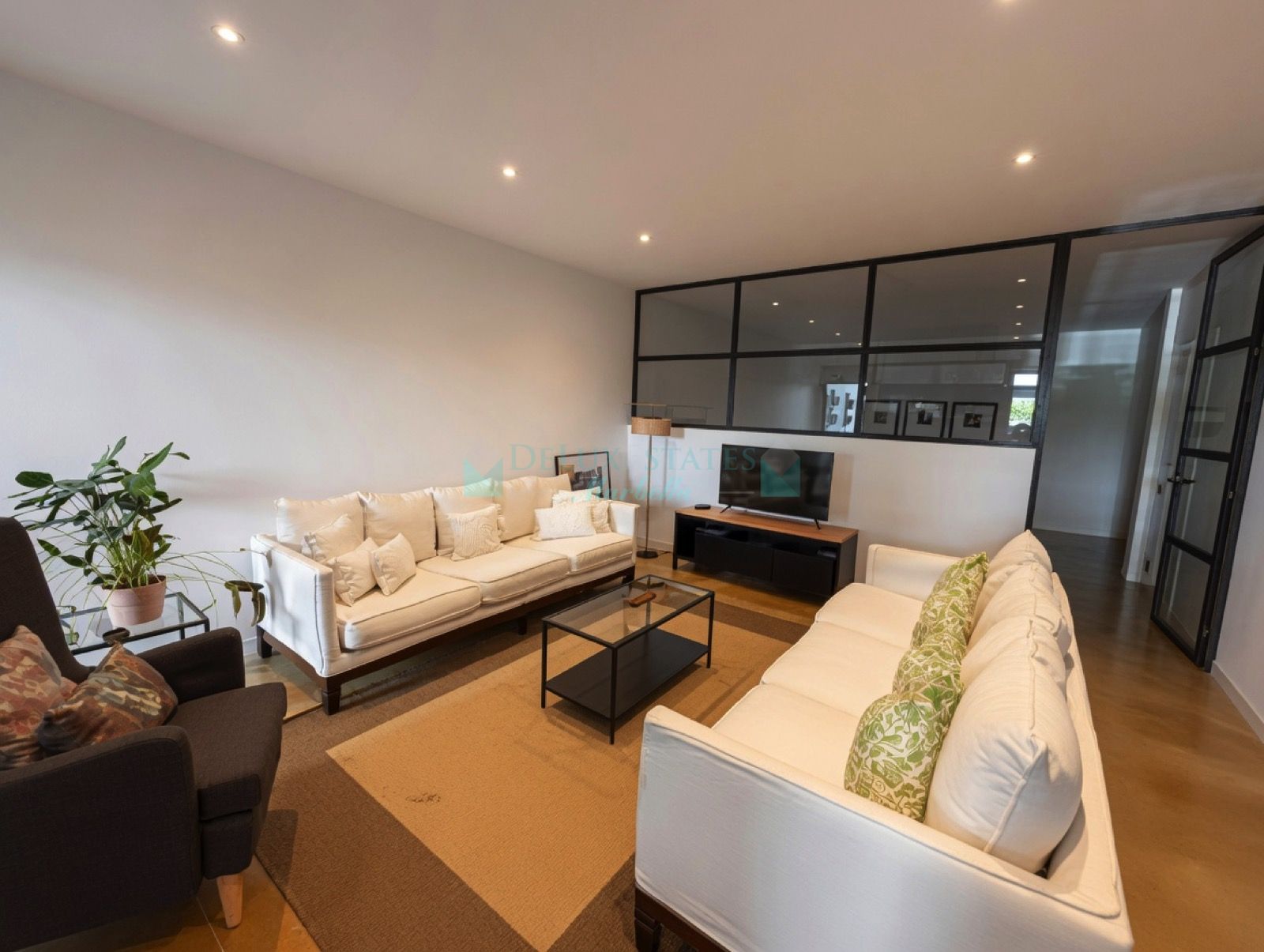 Semi Detached House for sale in San Enrique de Guadiaro
