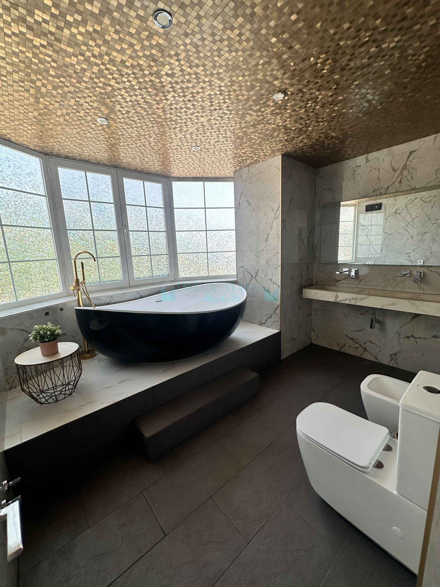 Villa for sale in Forest Hills, Estepona