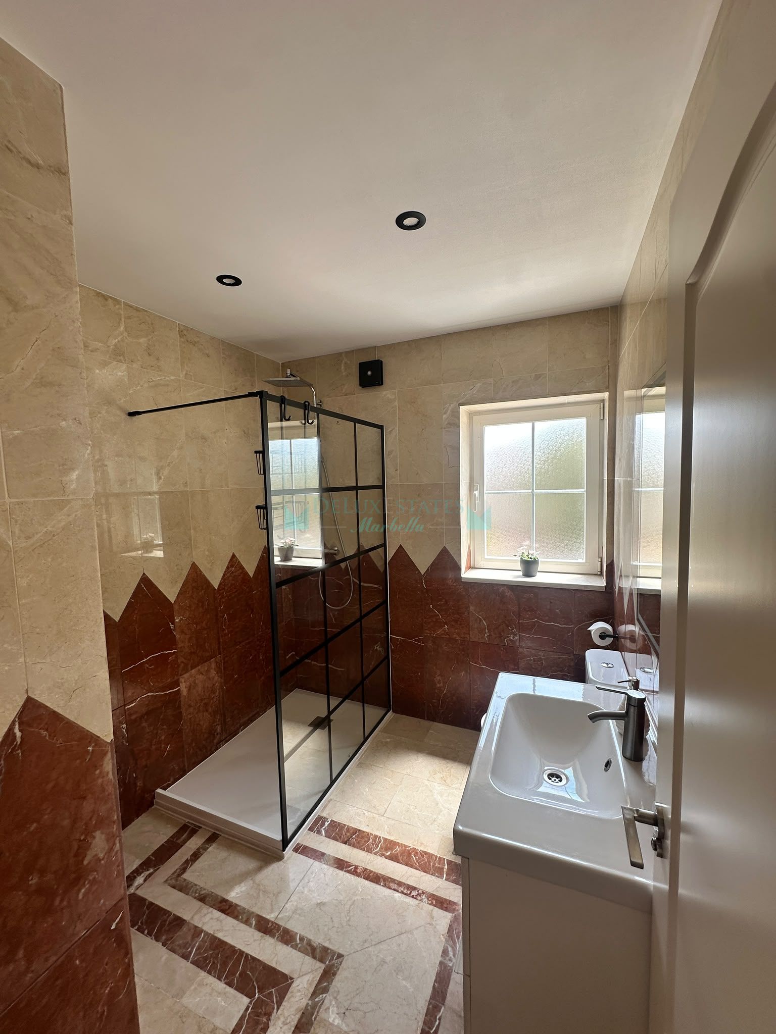 Villa for sale in Forest Hills, Estepona