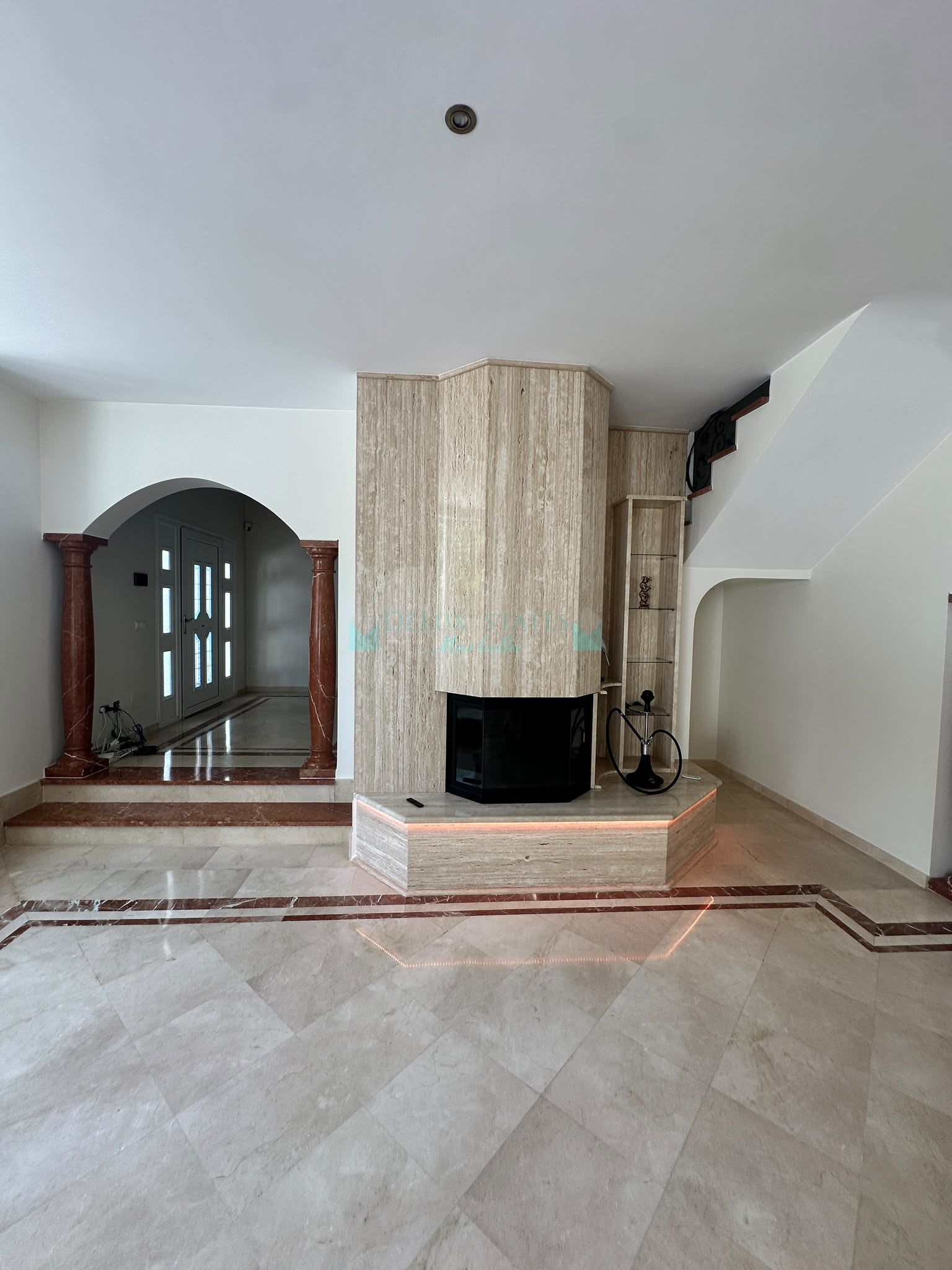 Villa for sale in Forest Hills, Estepona