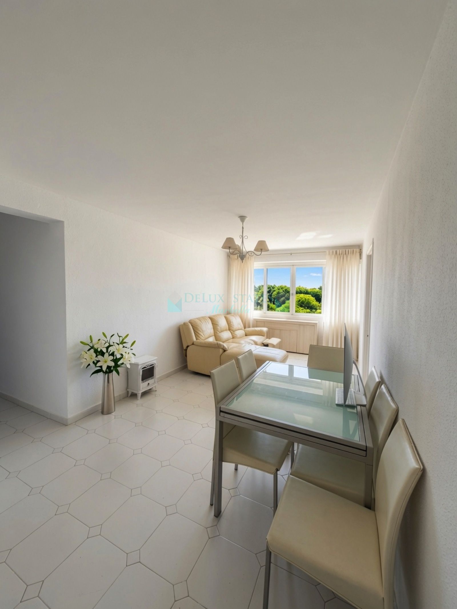 Apartment for sale in Parque Antena, Estepona