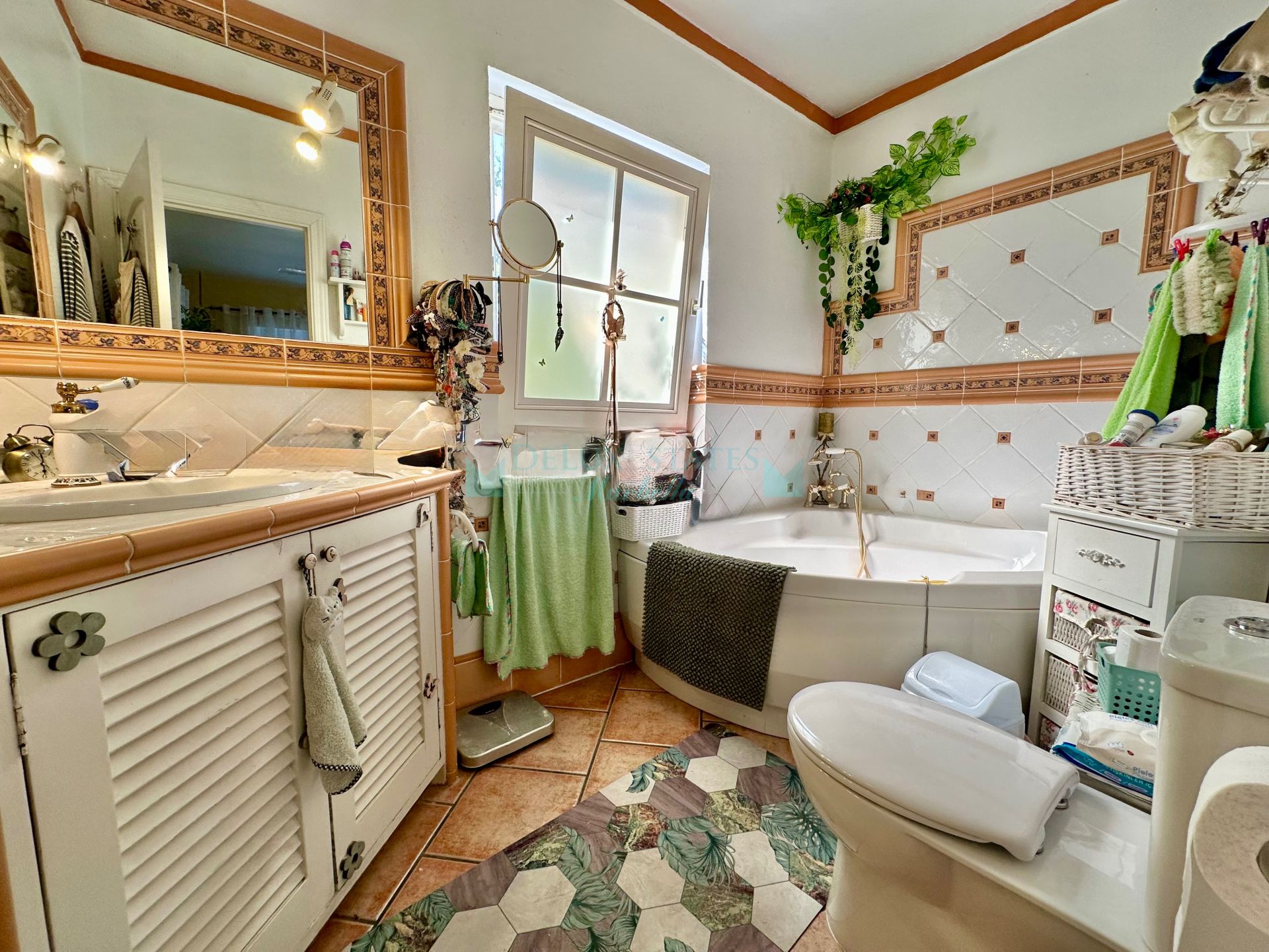 Casa en venta en Benahavis Centro, Benahavis