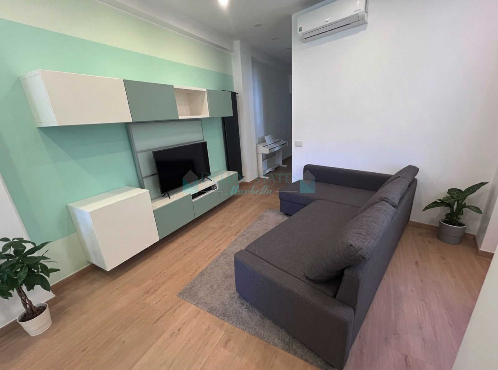 Apartment for sale in Huerta Belón, Marbella