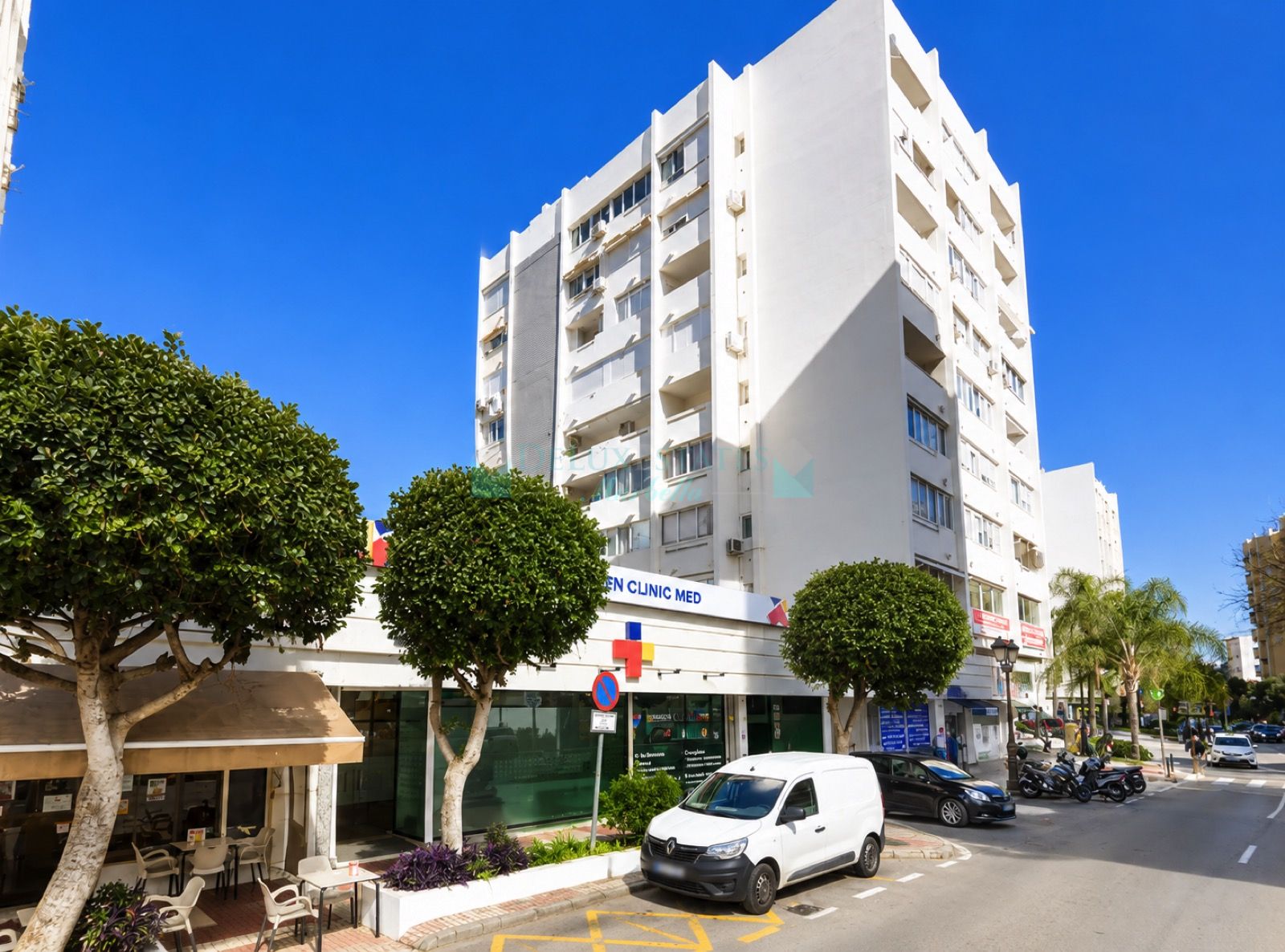 Apartment for sale in Huerta Belón, Marbella