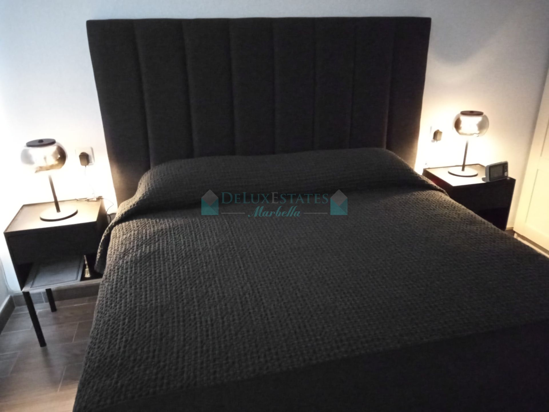 Apartment for sale in Cortijo Blanco, San Pedro de Alcantara