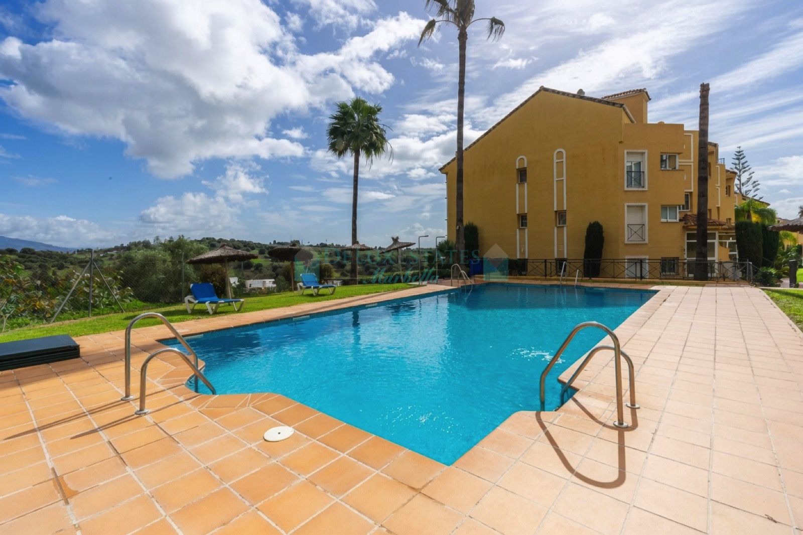 Duplex Penthouse for sale in Bel Air, Estepona