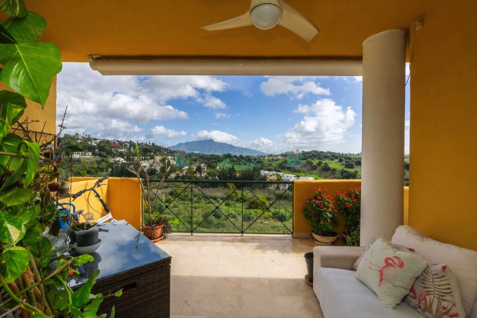 Duplex Penthouse for sale in Bel Air, Estepona