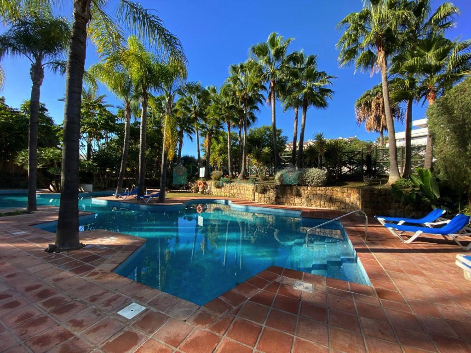 Ground Floor Apartment for sale in El Campanario, Estepona