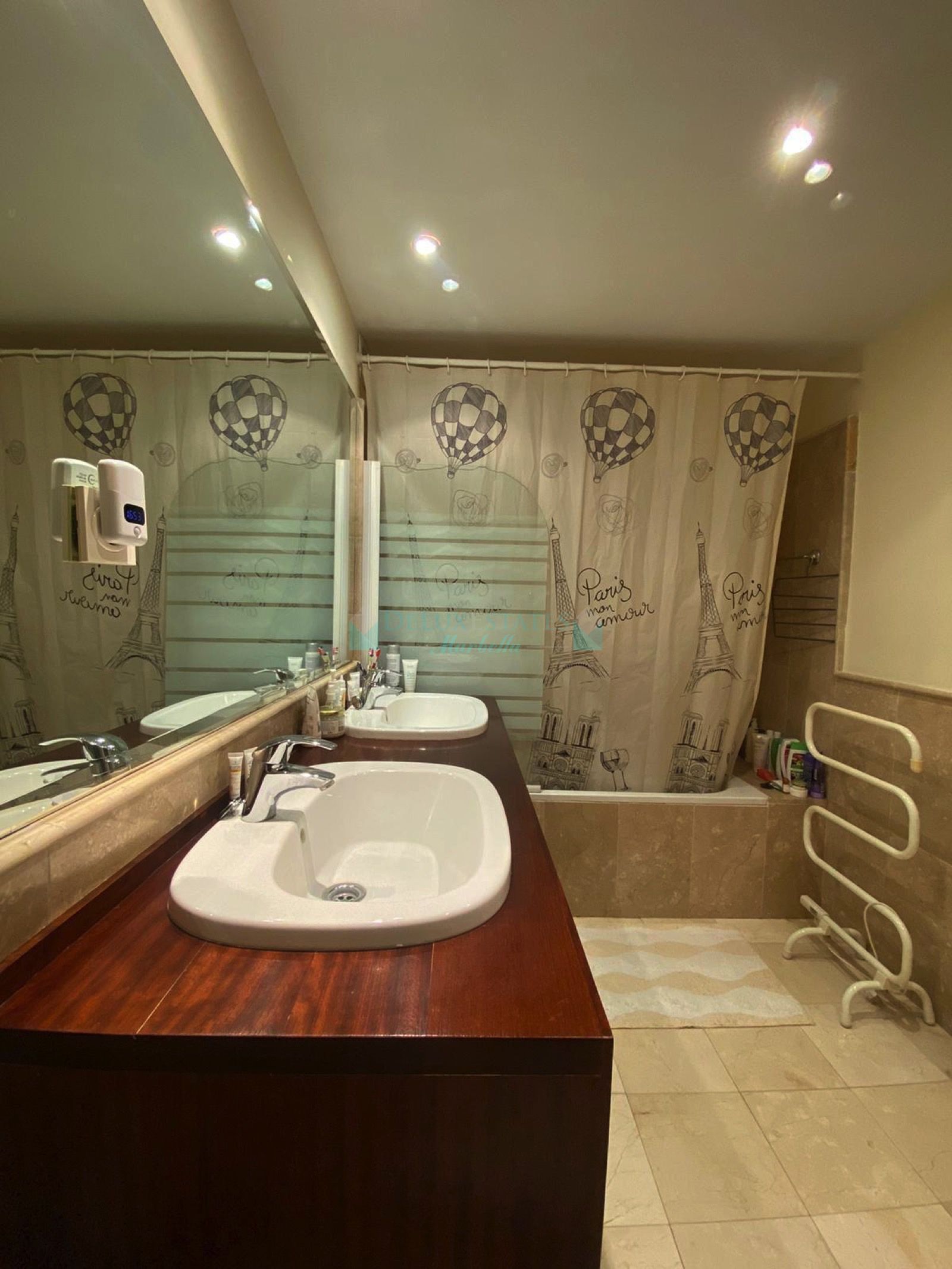 Ground Floor Apartment for sale in El Campanario, Estepona