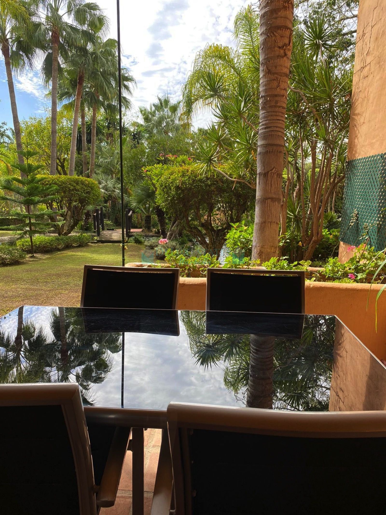 Ground Floor Apartment for sale in El Campanario, Estepona