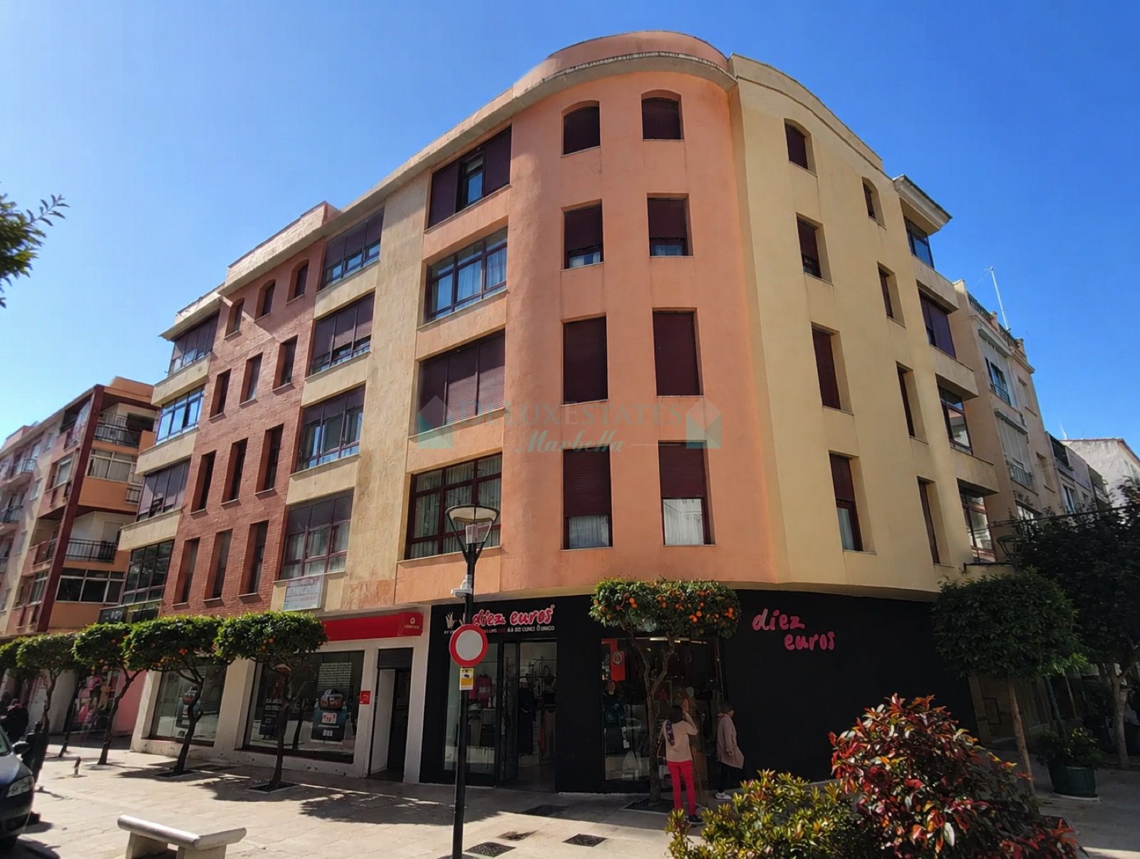 Apartment for sale in Estepona Centre, Estepona