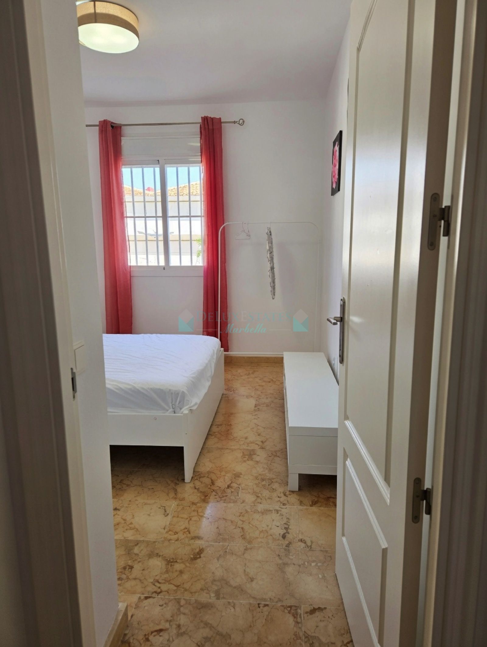 Ground Floor Apartment for sale in Alcorrín, Manilva