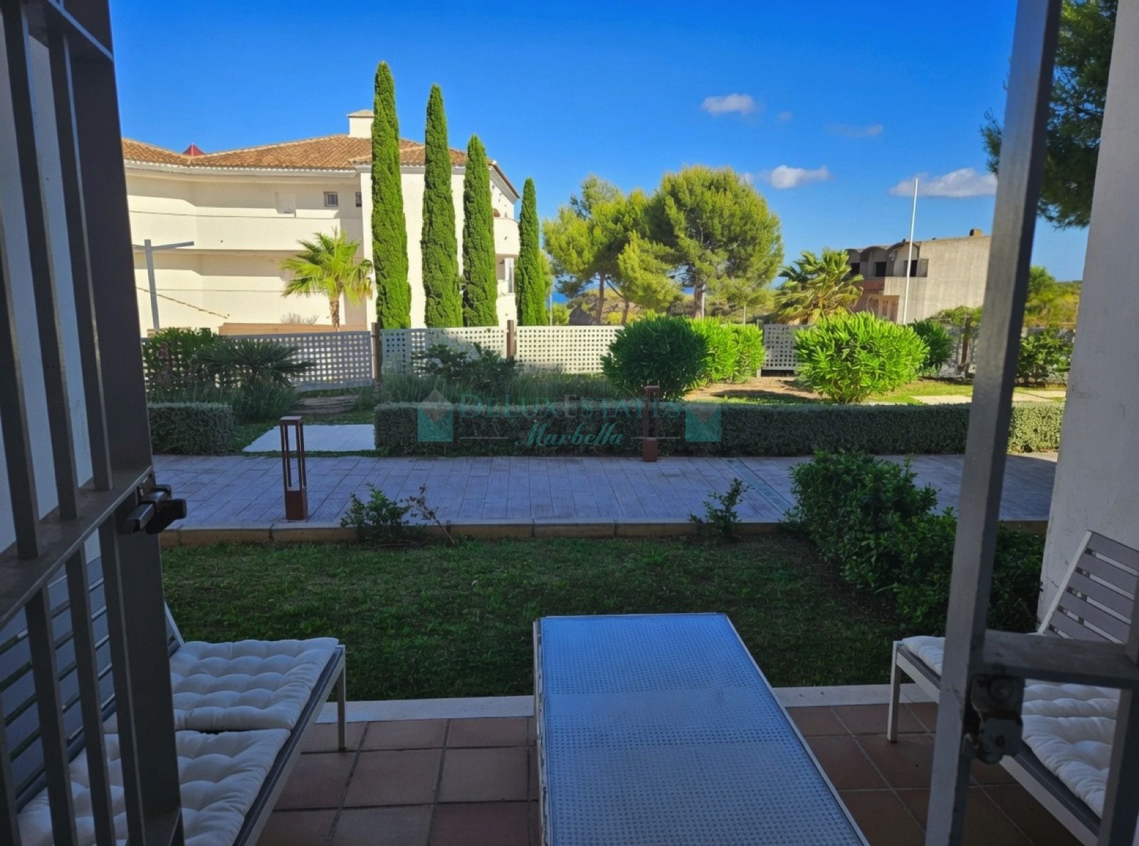 Ground Floor Apartment for sale in Alcorrín, Manilva