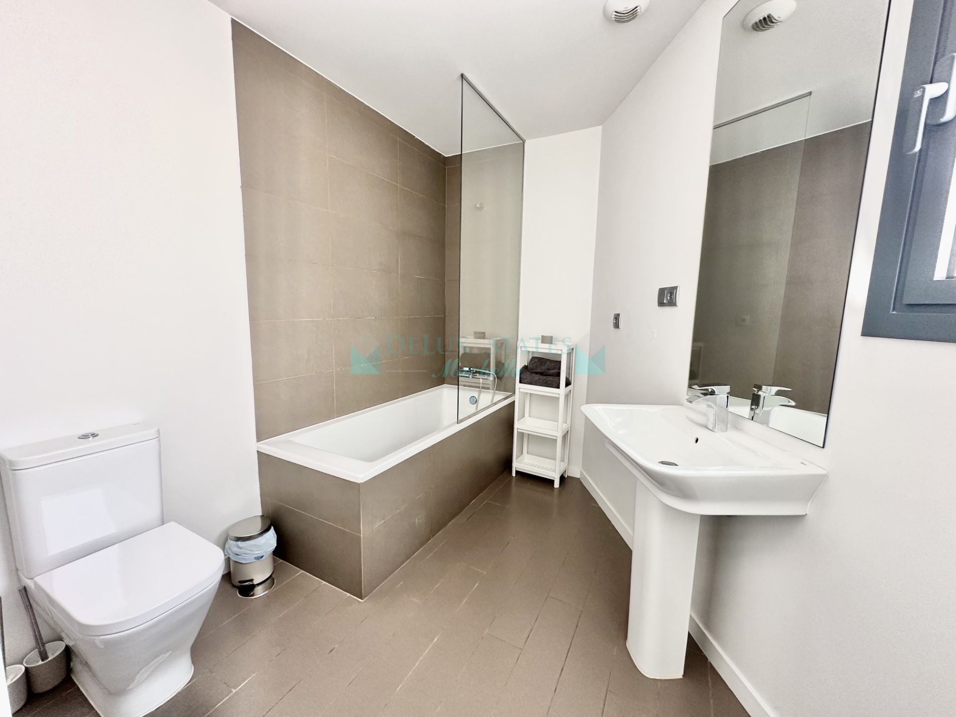 Town House for rent in Cancelada, Estepona