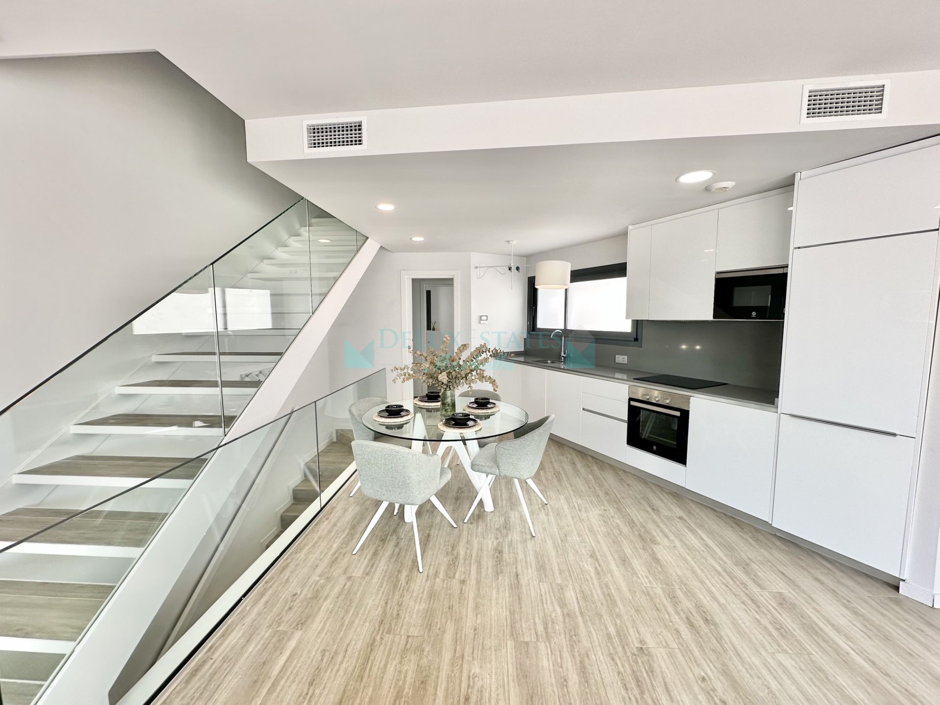 Town House for rent in Cancelada, Estepona