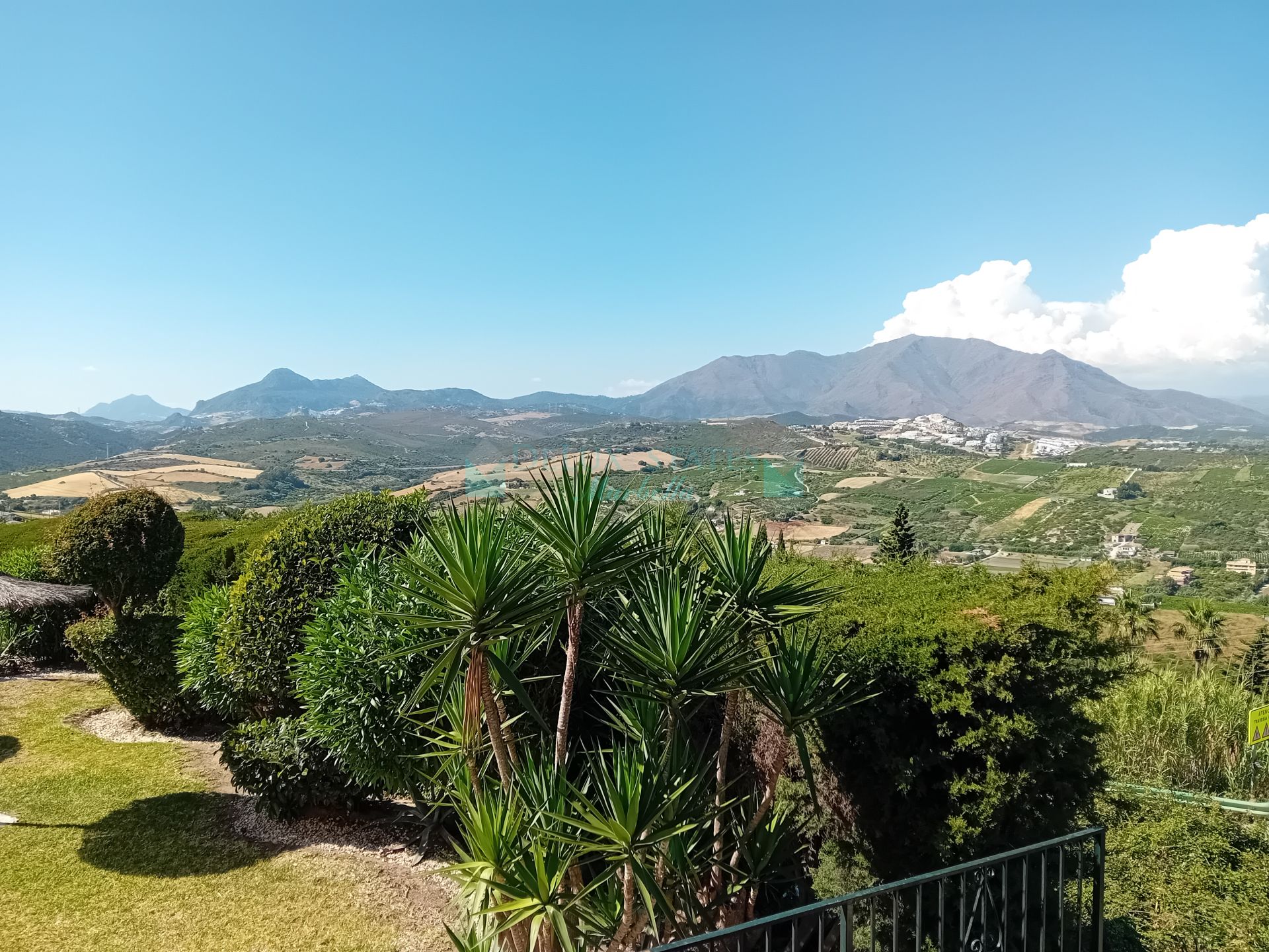 Semi Detached House for sale in Manilva