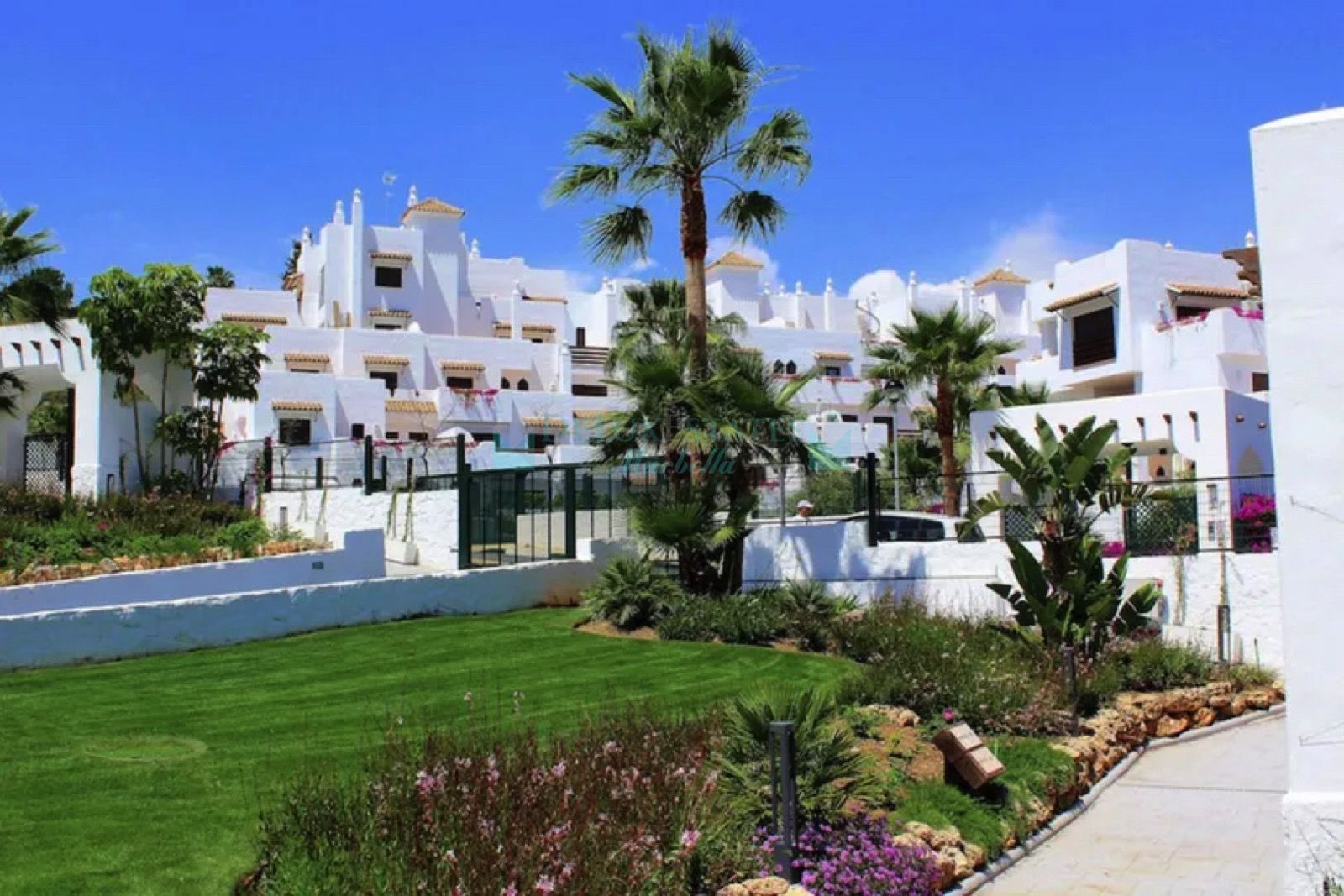 Apartamento Planta Baja en venta en Selwo, Estepona
