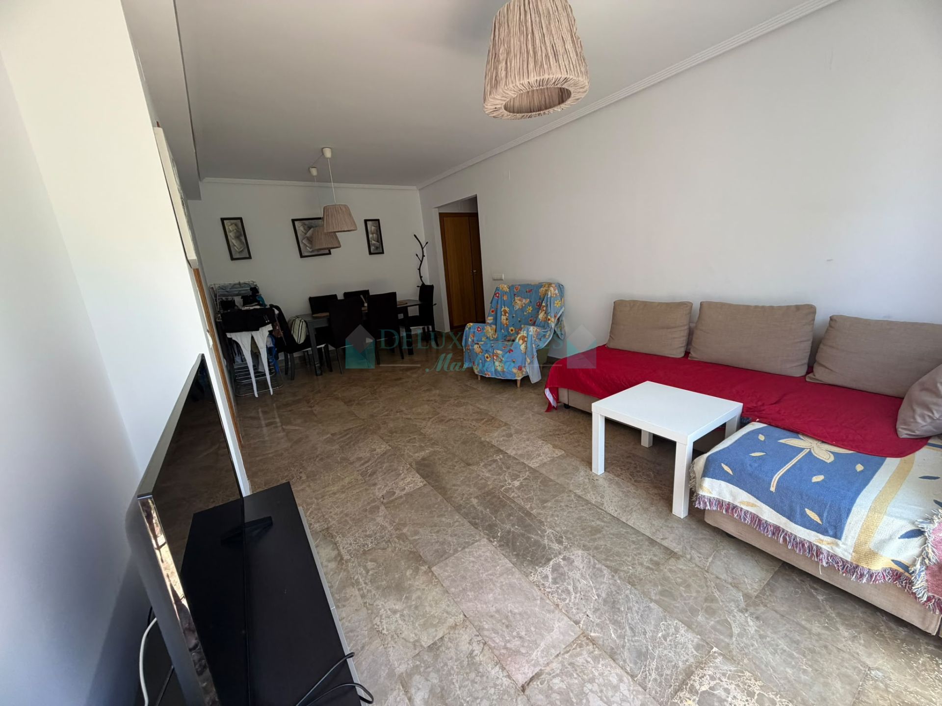 Apartamento Planta Baja en venta en Selwo, Estepona